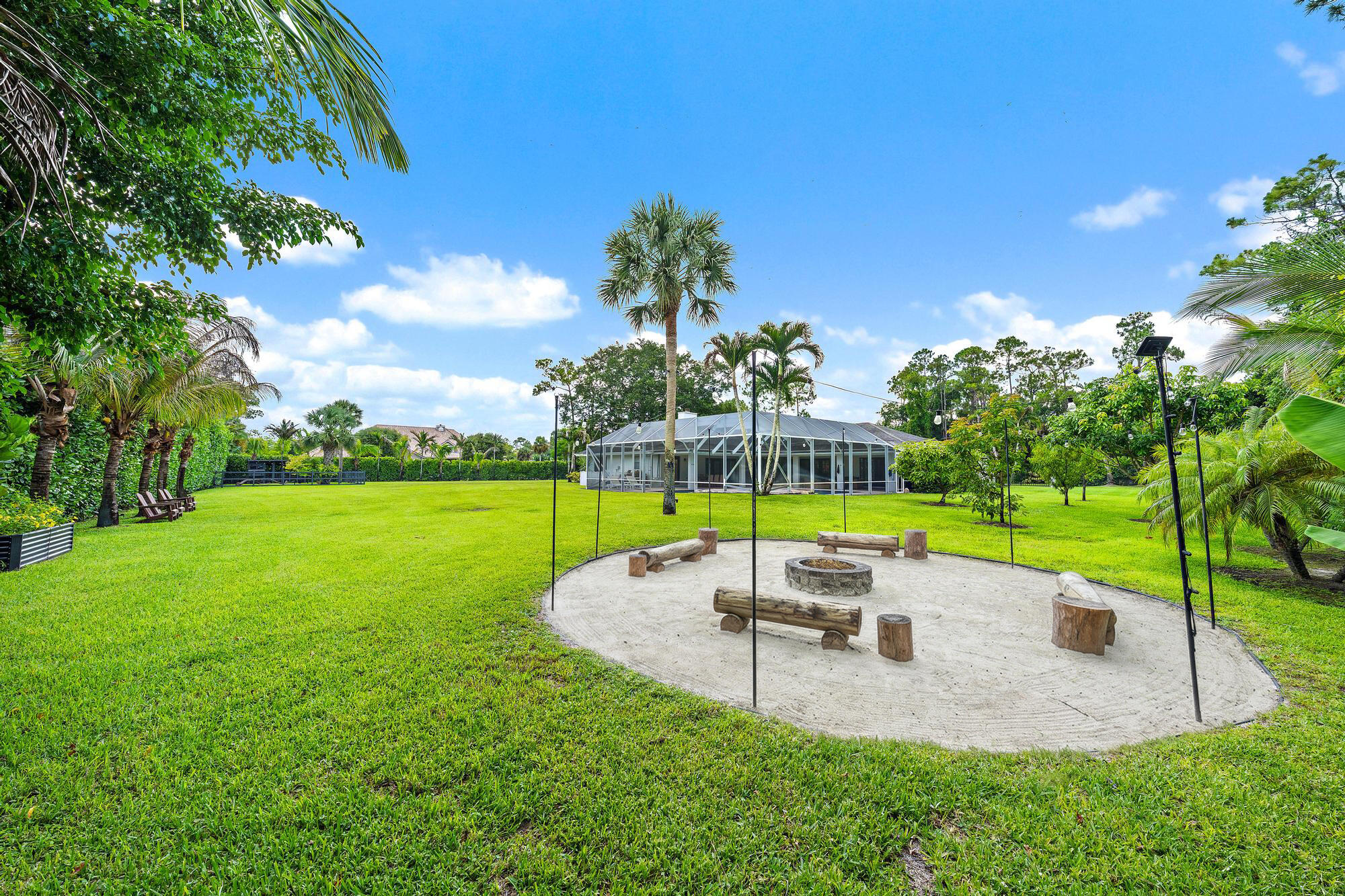PADDOCK PARK 1 OF WELLINGTON - Residential