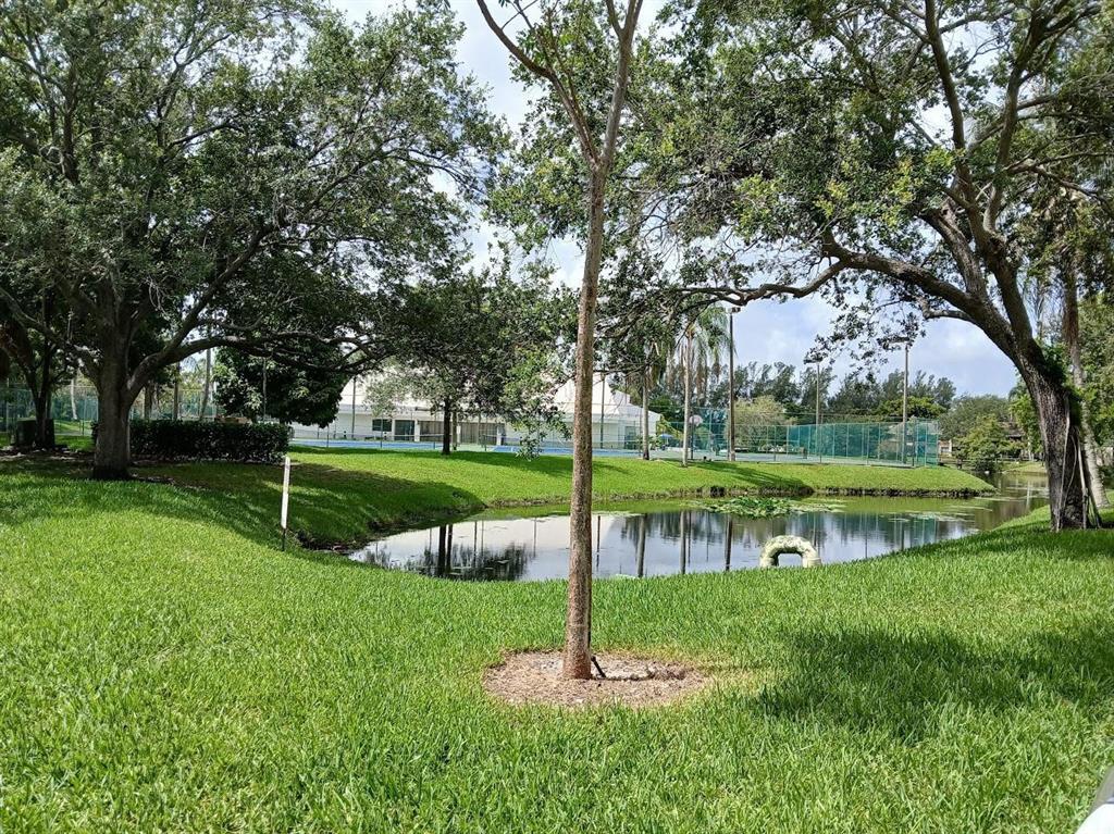 LAKES OF NEWPORT I CONDO - Residential
