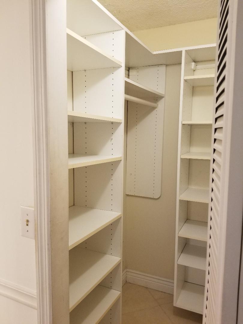 LAKES OF NEWPORT I CONDO - Residential