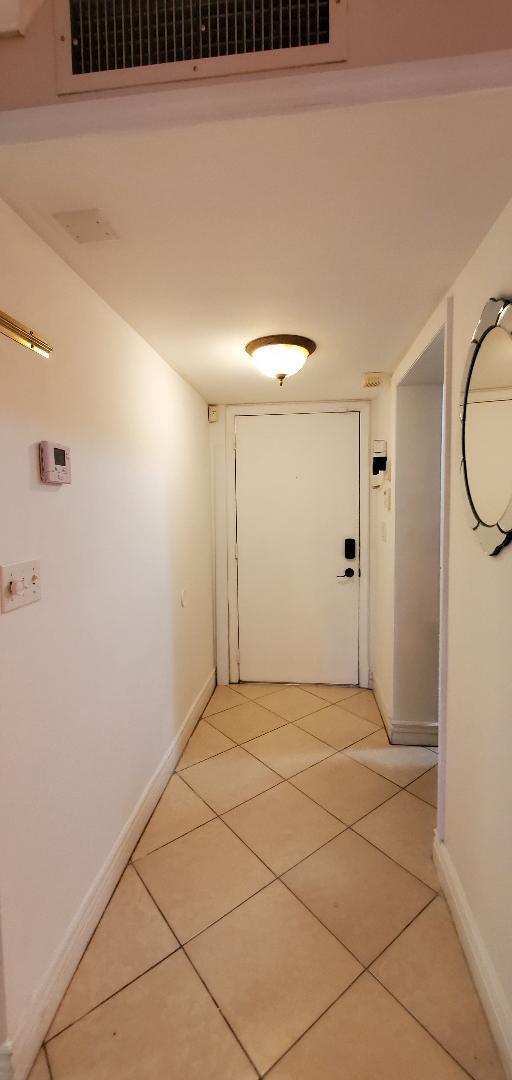 LAKES OF NEWPORT I CONDO - Residential