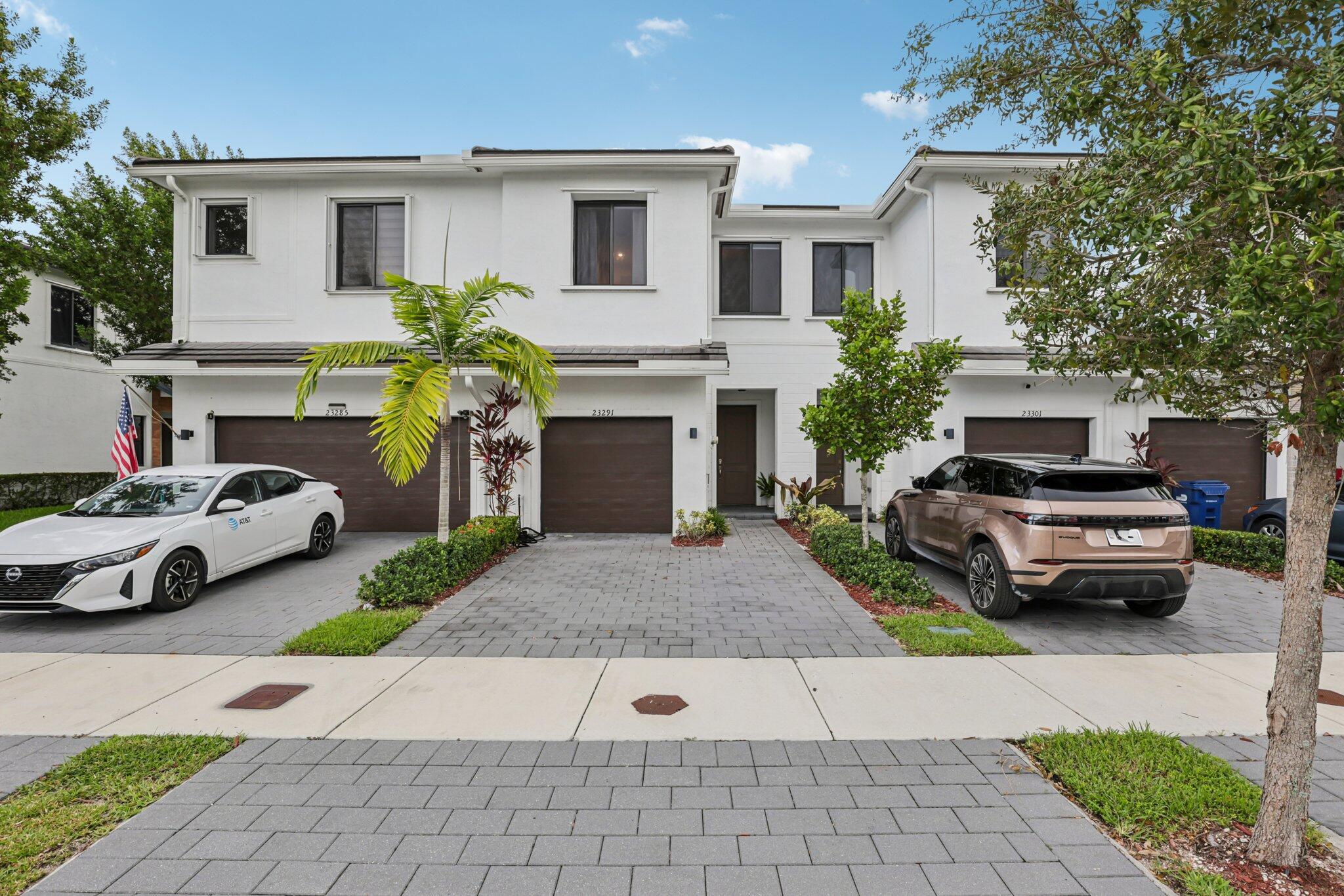 This move-in-ready home offers a clean, well-kept interior with a bright, open layout. Finishes, fixtures, and appliances are in place, so day-one living is straightforward with minimal to-dos.The location provides quick access to major routes for commuting and errands. Every day needs groceries, retail, dining, parks, and services are a short drive away, with additional recreation and coastal spots reachable for weekend plans.If you're looking for a turnkey property in a convenient area, this one is easy to step into and maintain.