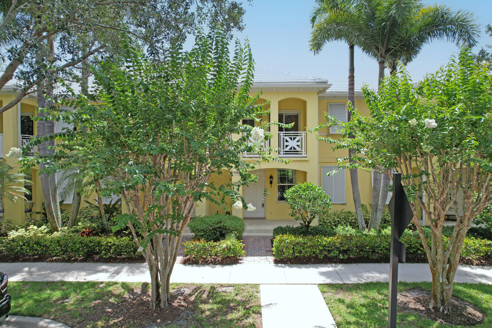 MARTINIQUE AT ABACOA 1 - Residential Lease