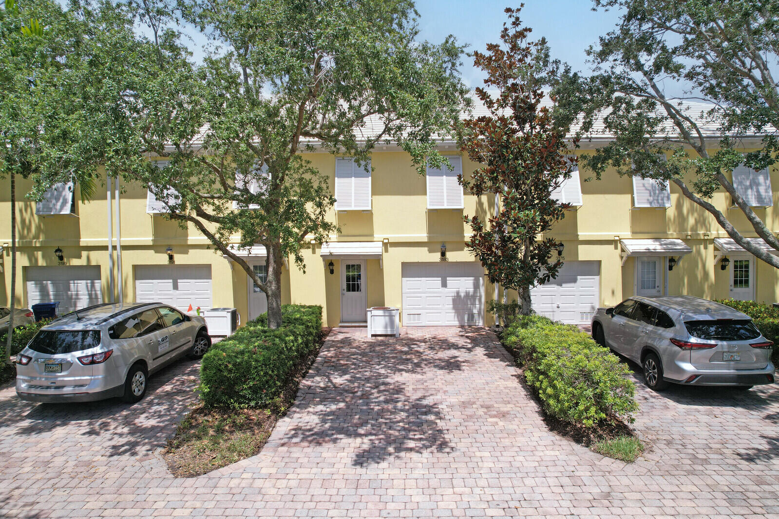 MARTINIQUE AT ABACOA 1 - Residential Lease