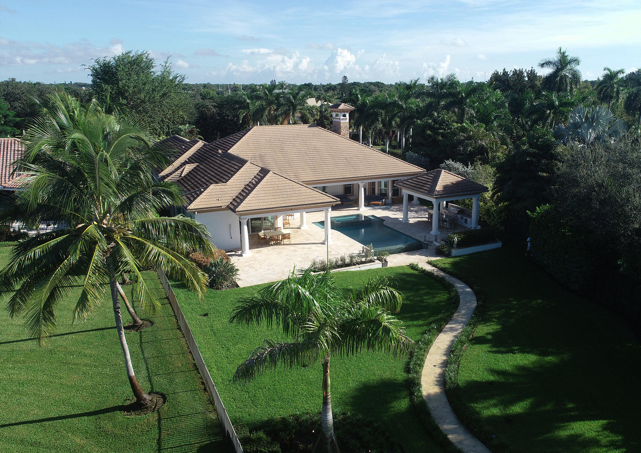 PLANTATIONS - Residential