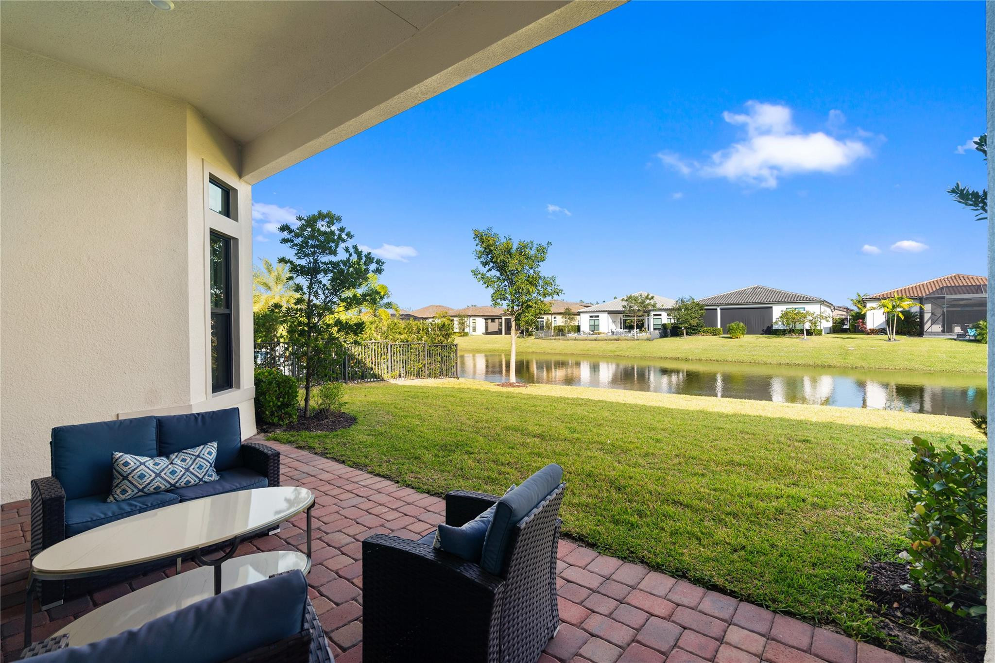 The Falls of Parkland - Residential