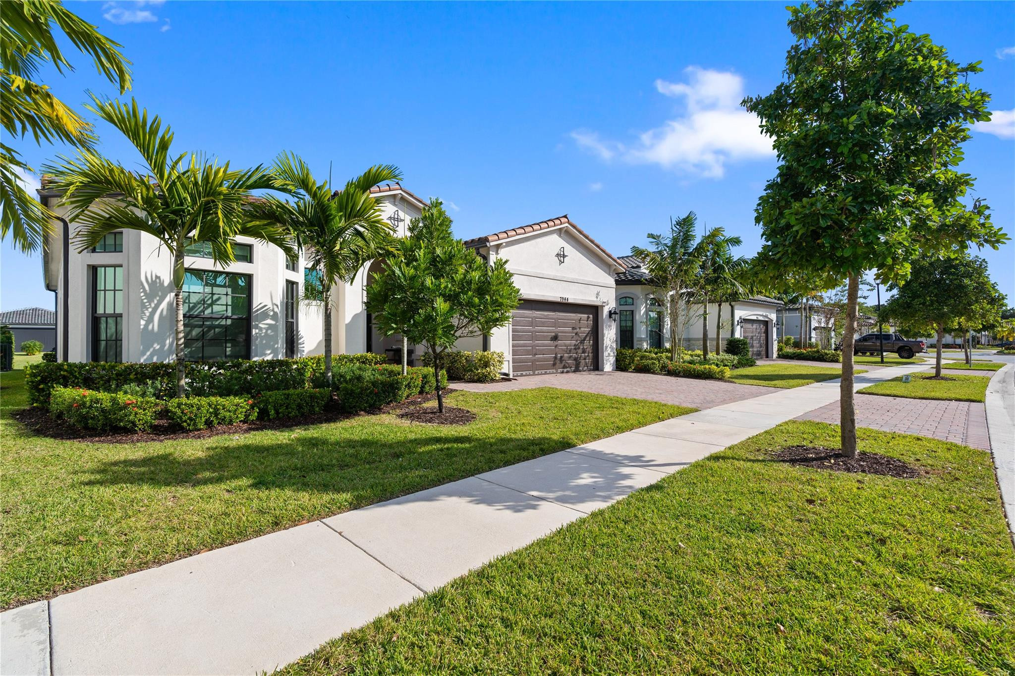 The Falls of Parkland - Residential