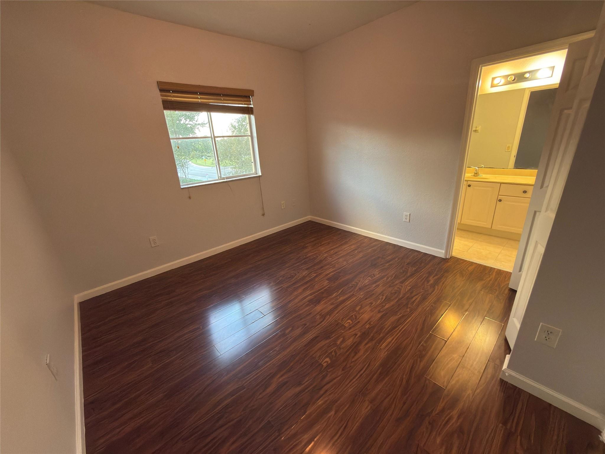SANTA MONICA - Residential Lease
