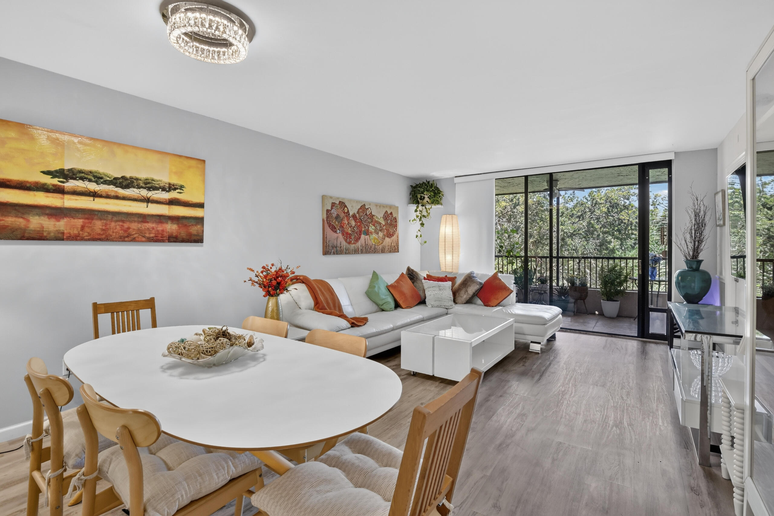LAKES OF NEWPORT I CONDO - Residential