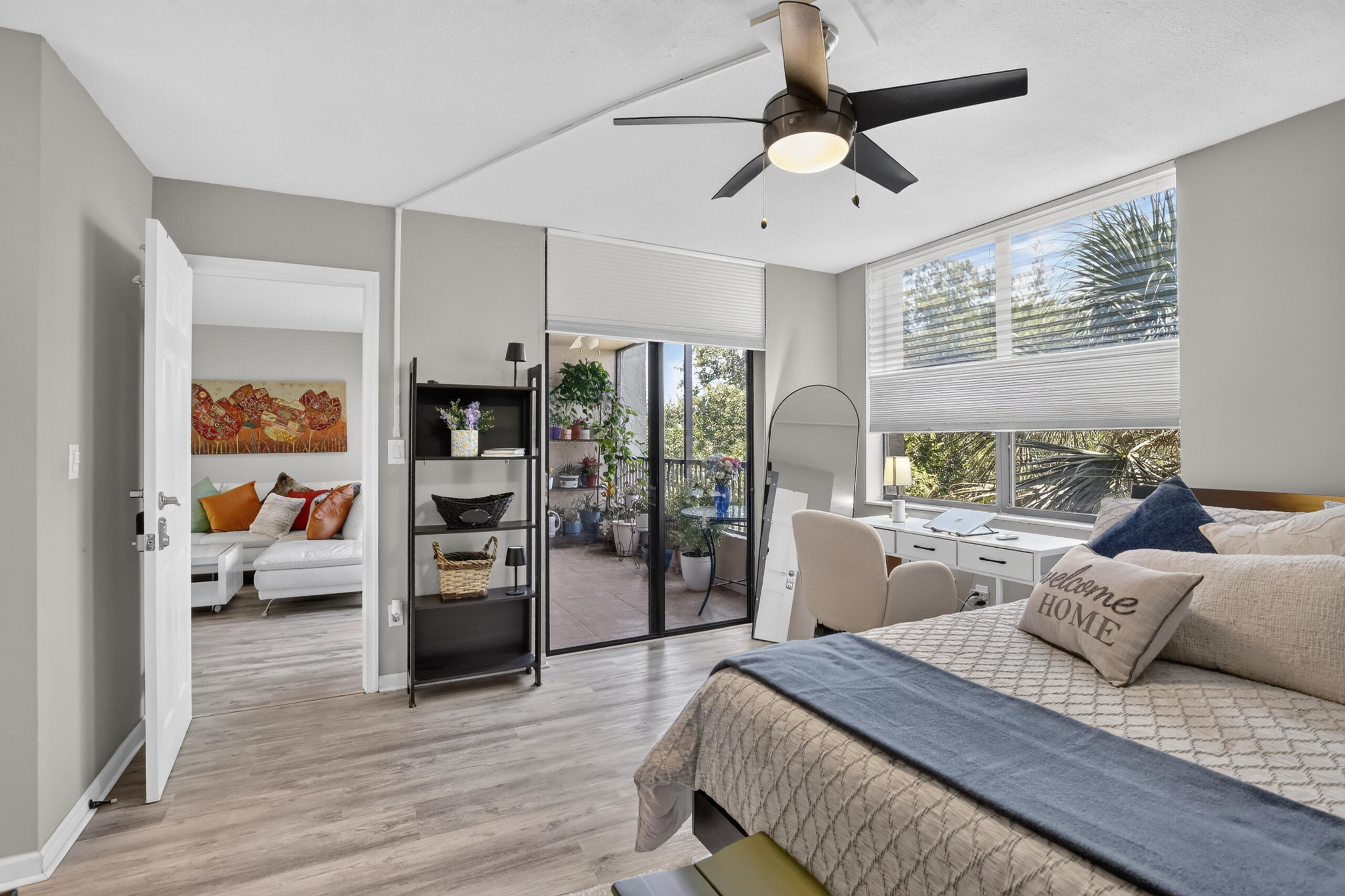 LAKES OF NEWPORT I CONDO - Residential