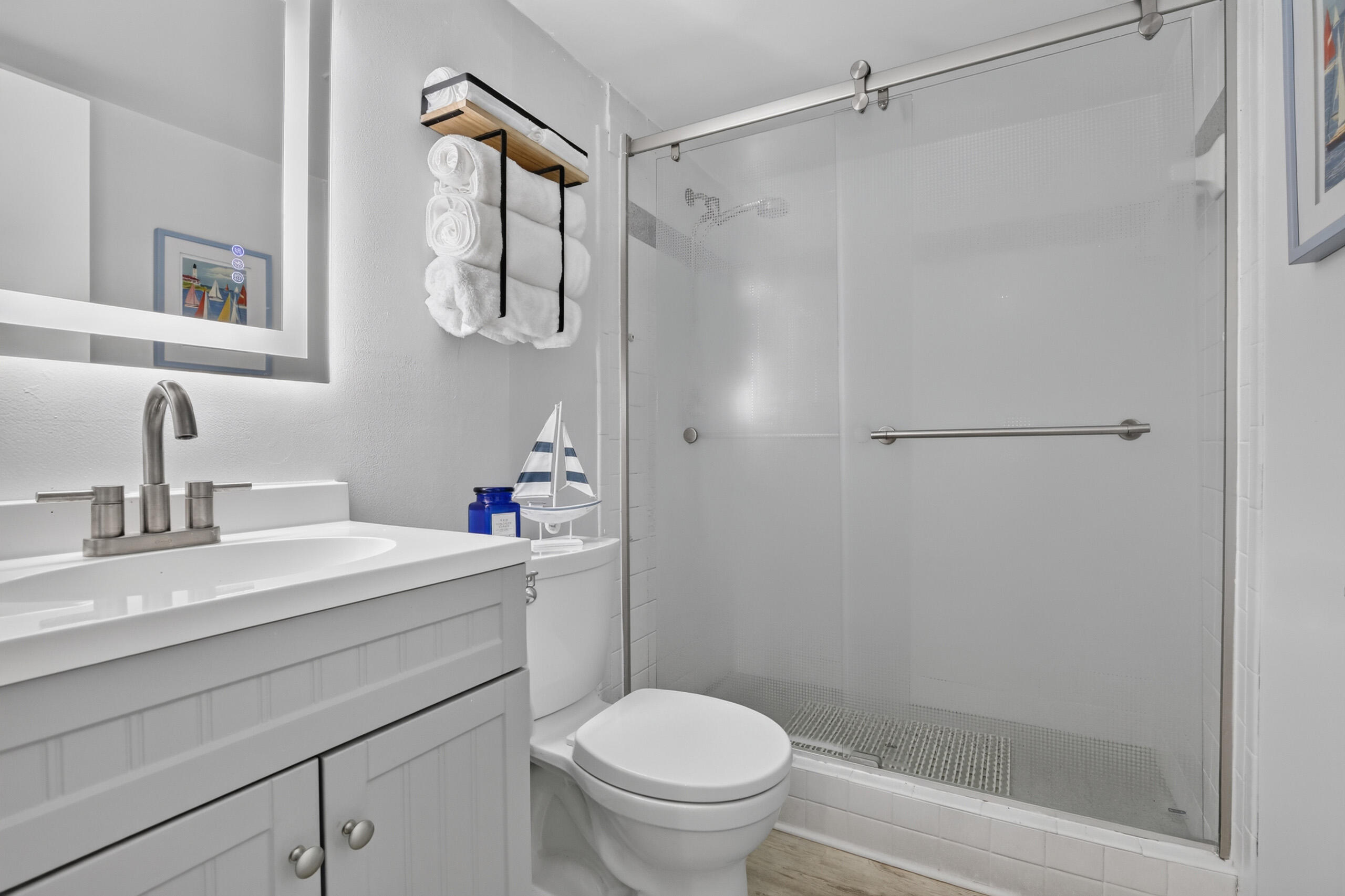 LAKES OF NEWPORT I CONDO - Residential