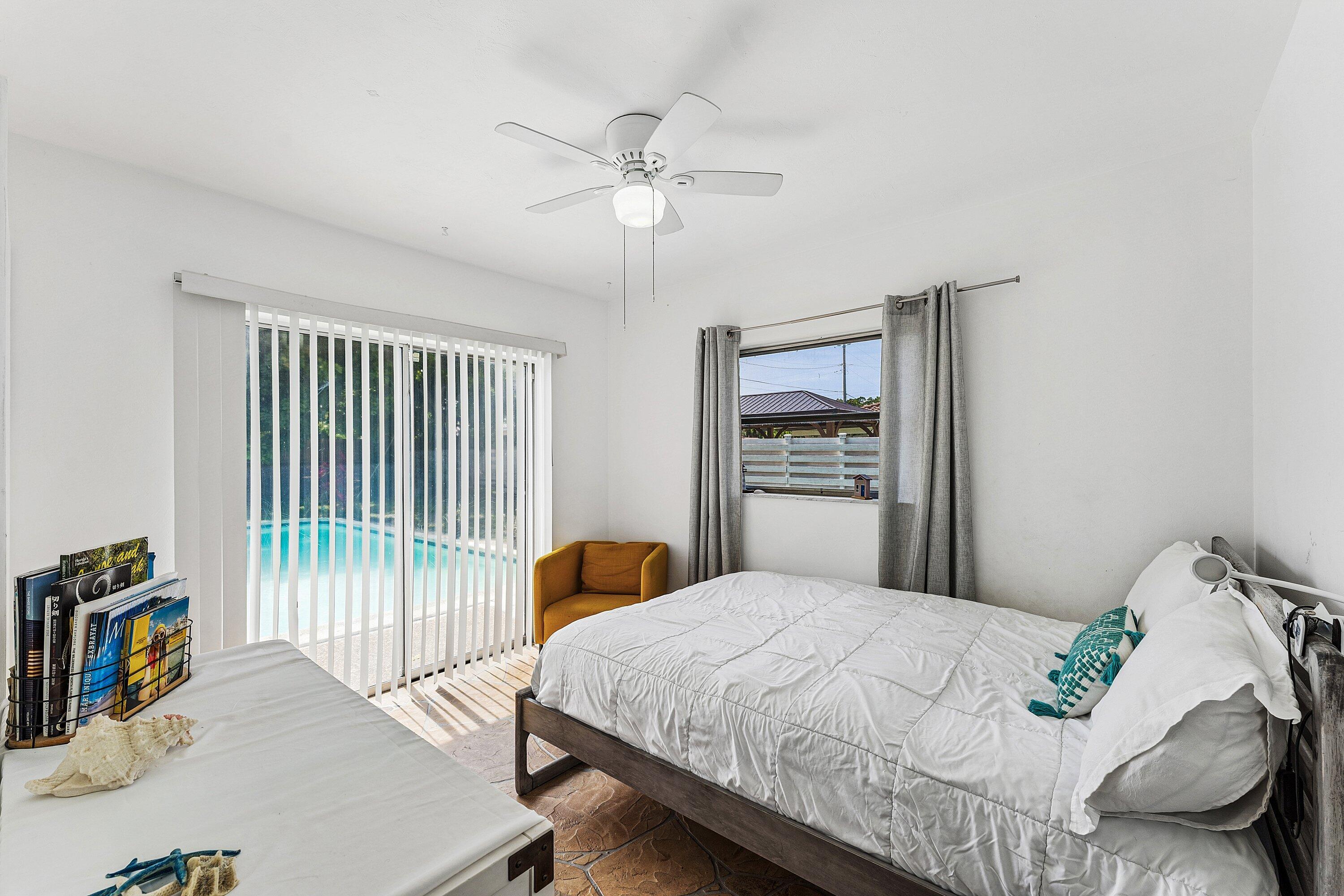 UNIVERSITY PARK COUNTRY CLUB ESTS IN - Residential Lease