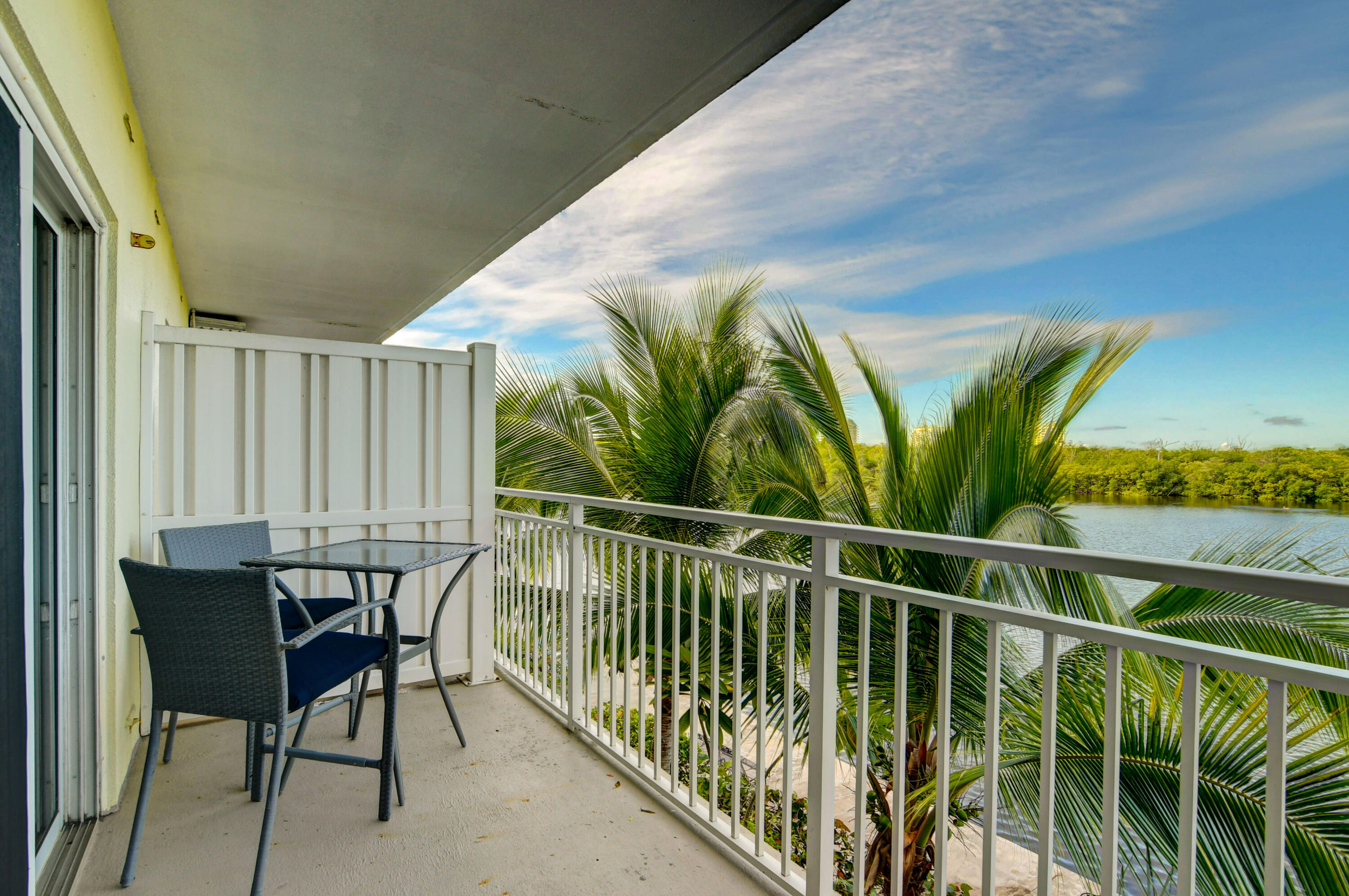 OCEAN PARK MANOR - Residential Lease