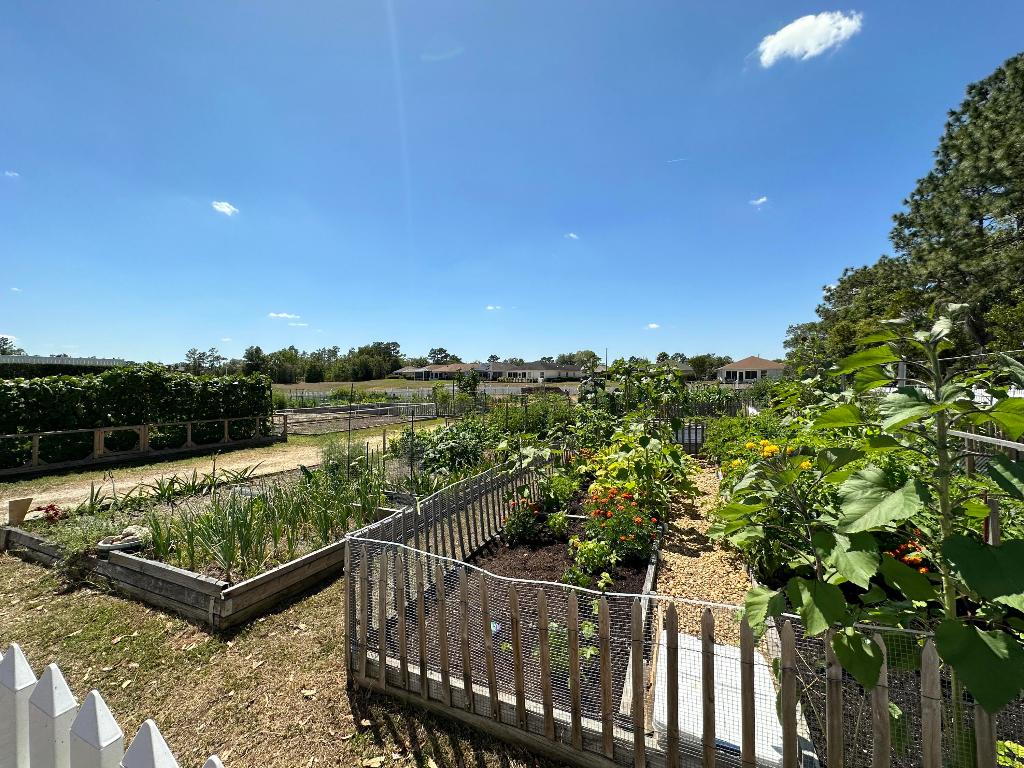 ON TOP OF THE WORLD - PHASE 1-A; PROVIDENCE - Residential