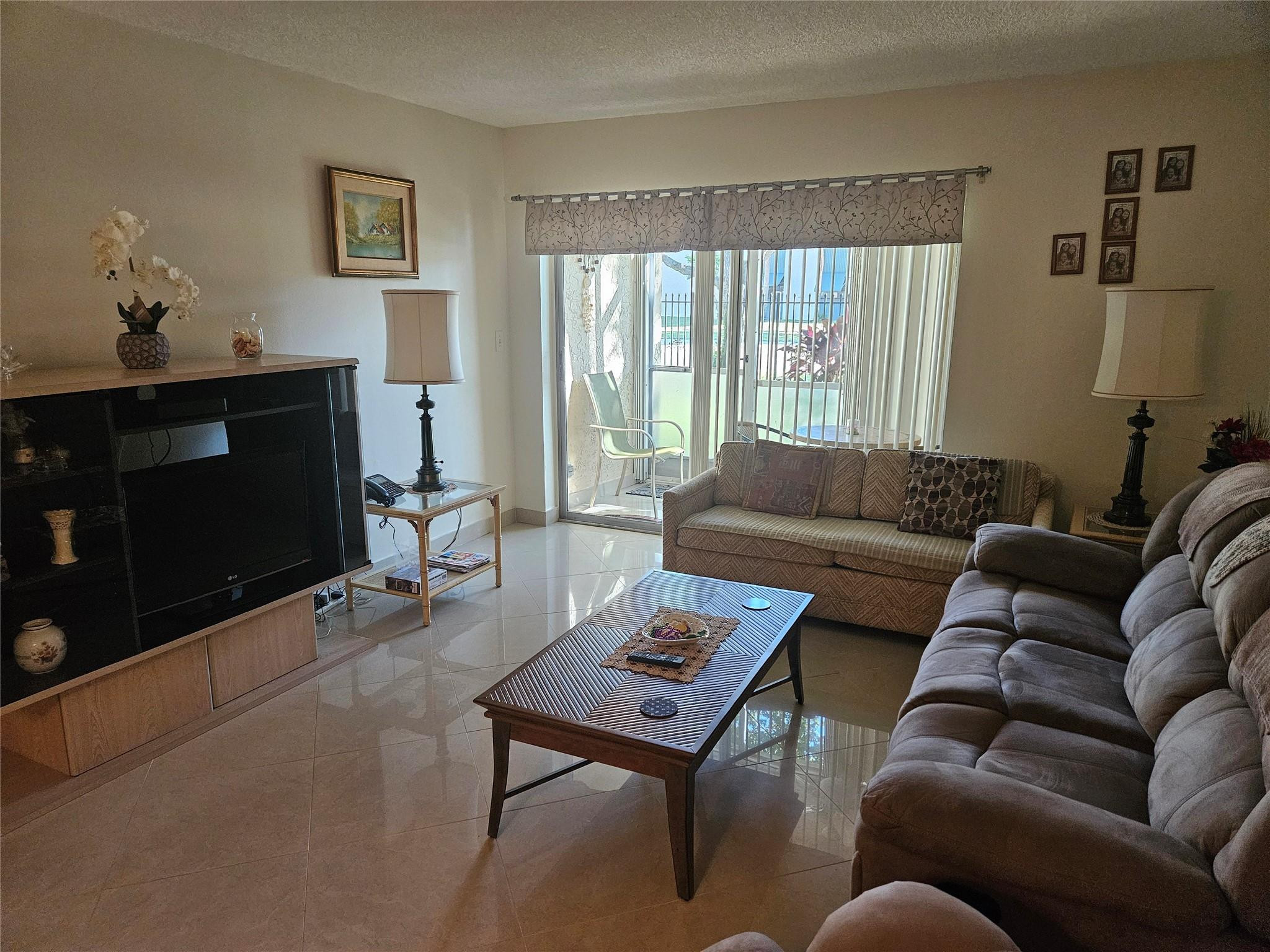 Deerfield Pines North - Residential