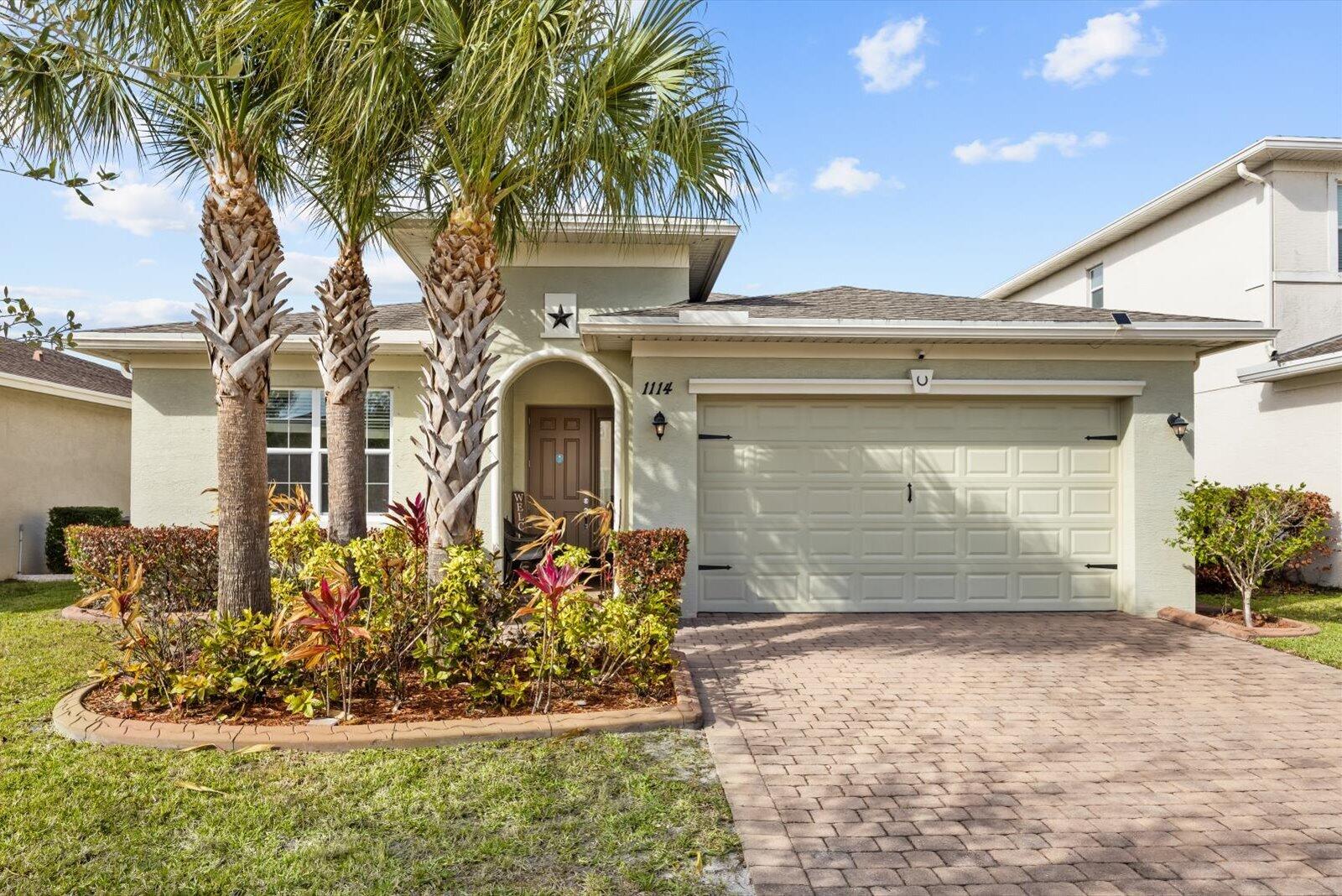 Great home  in Vizcaya Falls neighborhood with wide lake views from covered lanai. The foyer leads you into the great room with dining area and open to the kitchen. Large island with sink and breakfast bar, granite countertops, stainless steel appliances, walk-in pantry and plenty of cabinetry space. The Primary Suite overlooks the lake and offers natural light. Primary bath offers,  double separate vanities, corner shower with glass enclosure and private commode. A large walk-in closet.  The ceiling has coffer package on the foyer, great room and primary suite. Great community with wonderful amenities.