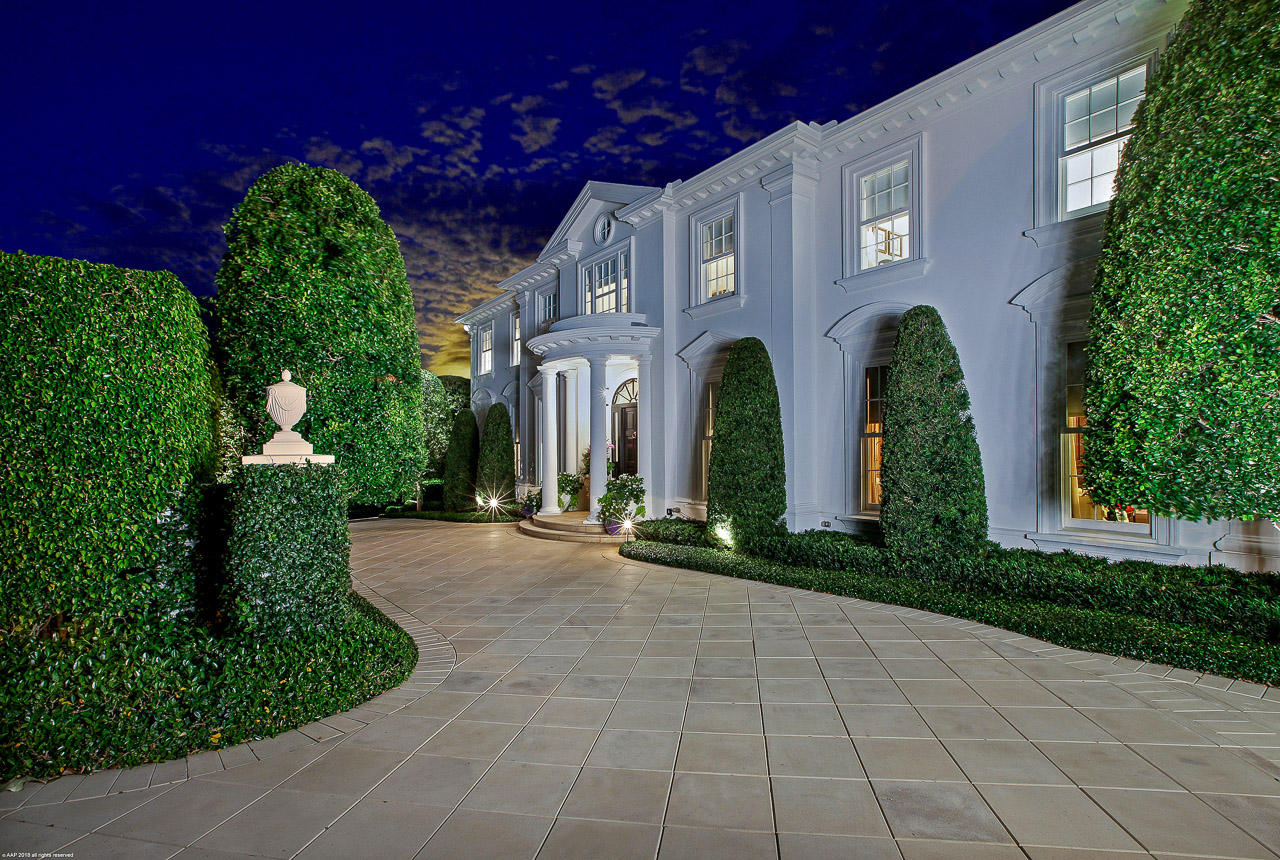 Maybe the prettiest house in Palm Beach!  Incredible gardens.  Elegance and beauty everywhere! Set high on a hill dramatically looking like the famous ''White House''.  Soaring ceilings and a winding staircase. Large doubled study/den with fine wood paneling! 6 bedrooms, 7 and 1/2 baths, and a dining room fit for a King with kitchen for gourmet chef. Floor to ceiling windows and a pool located on 1/2 acre of absolute perfection!
