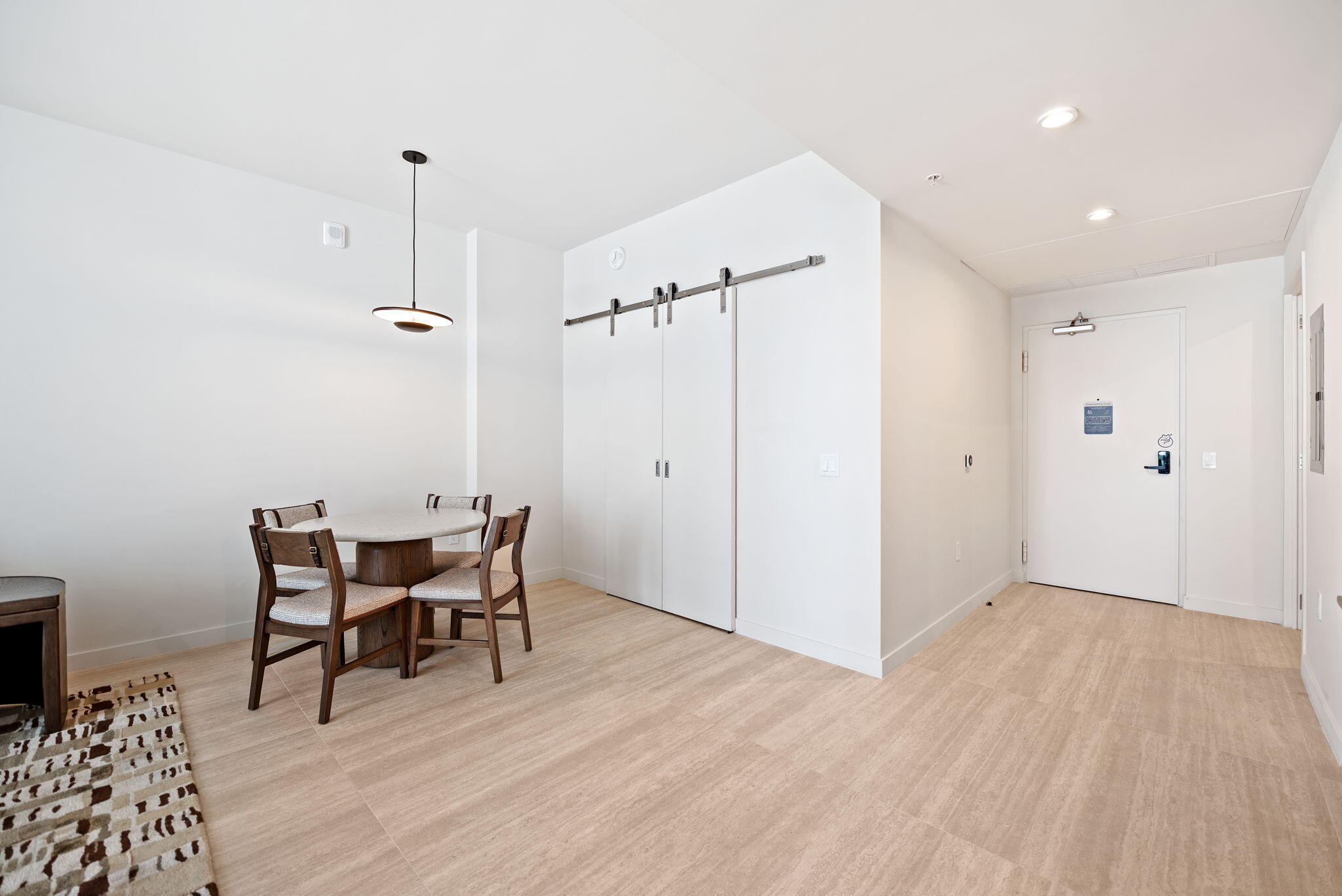 DOMUS - Residential