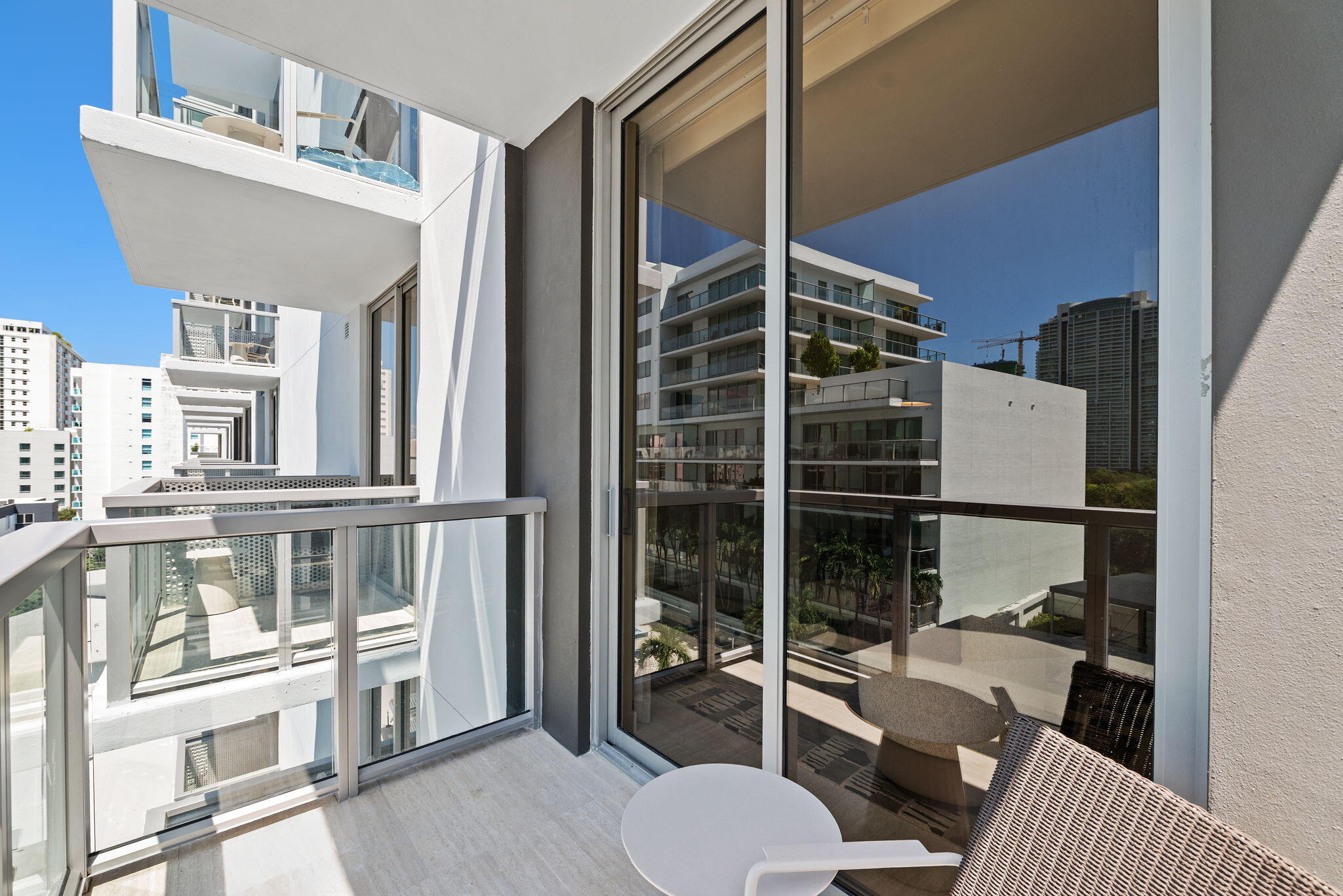 DOMUS - Residential