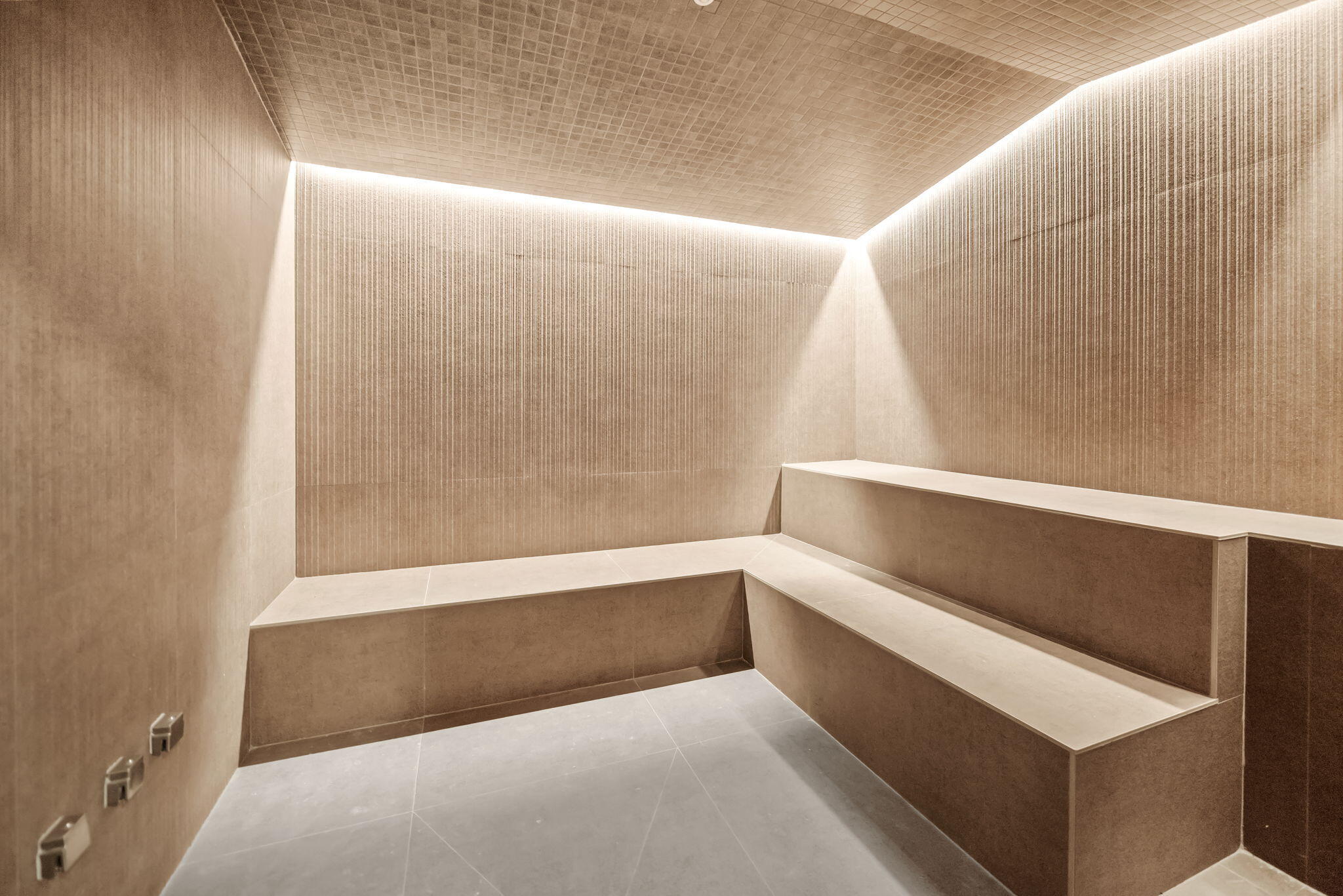 DOMUS - Residential