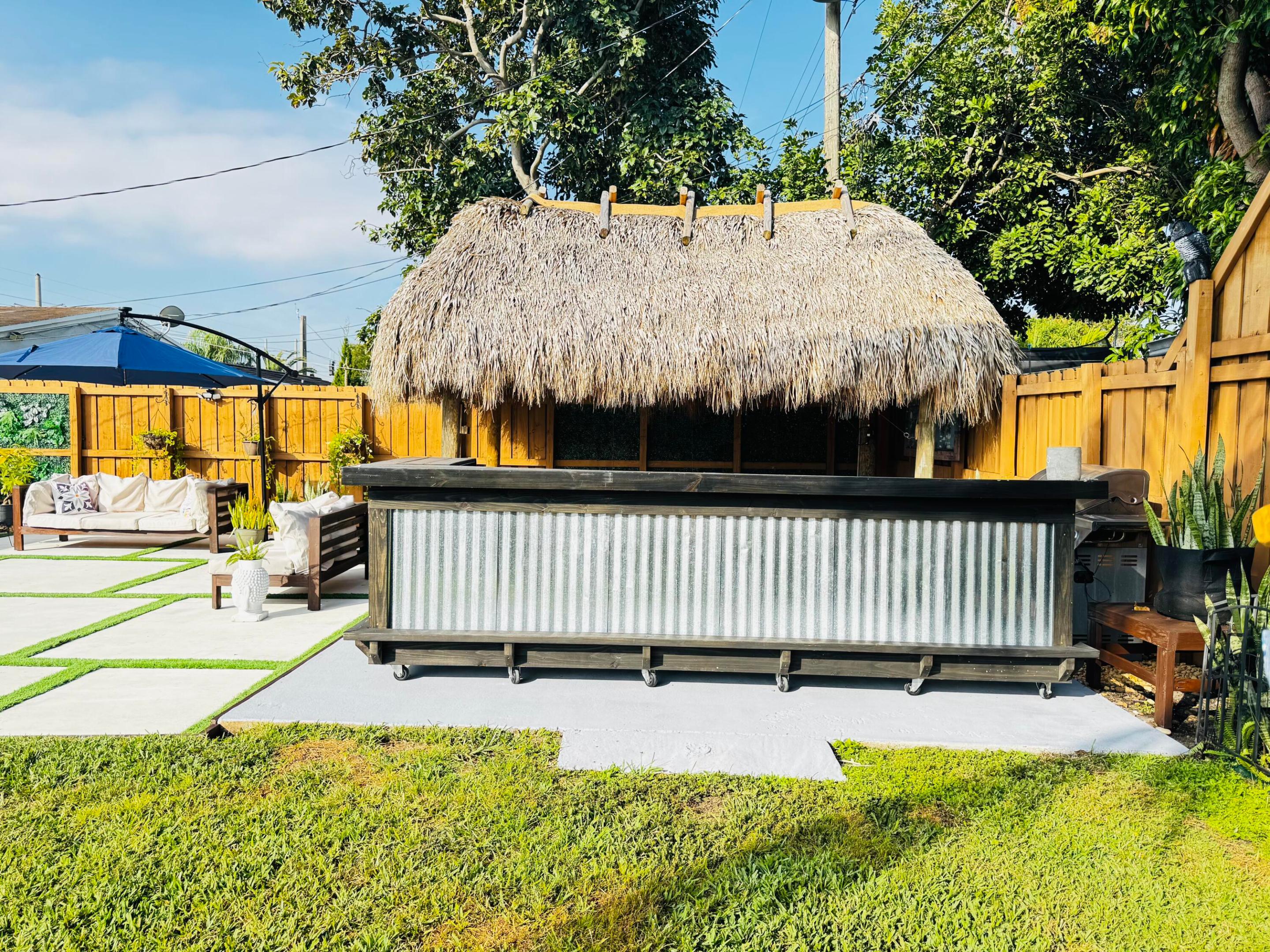 HERITAGE HOMES - Residential