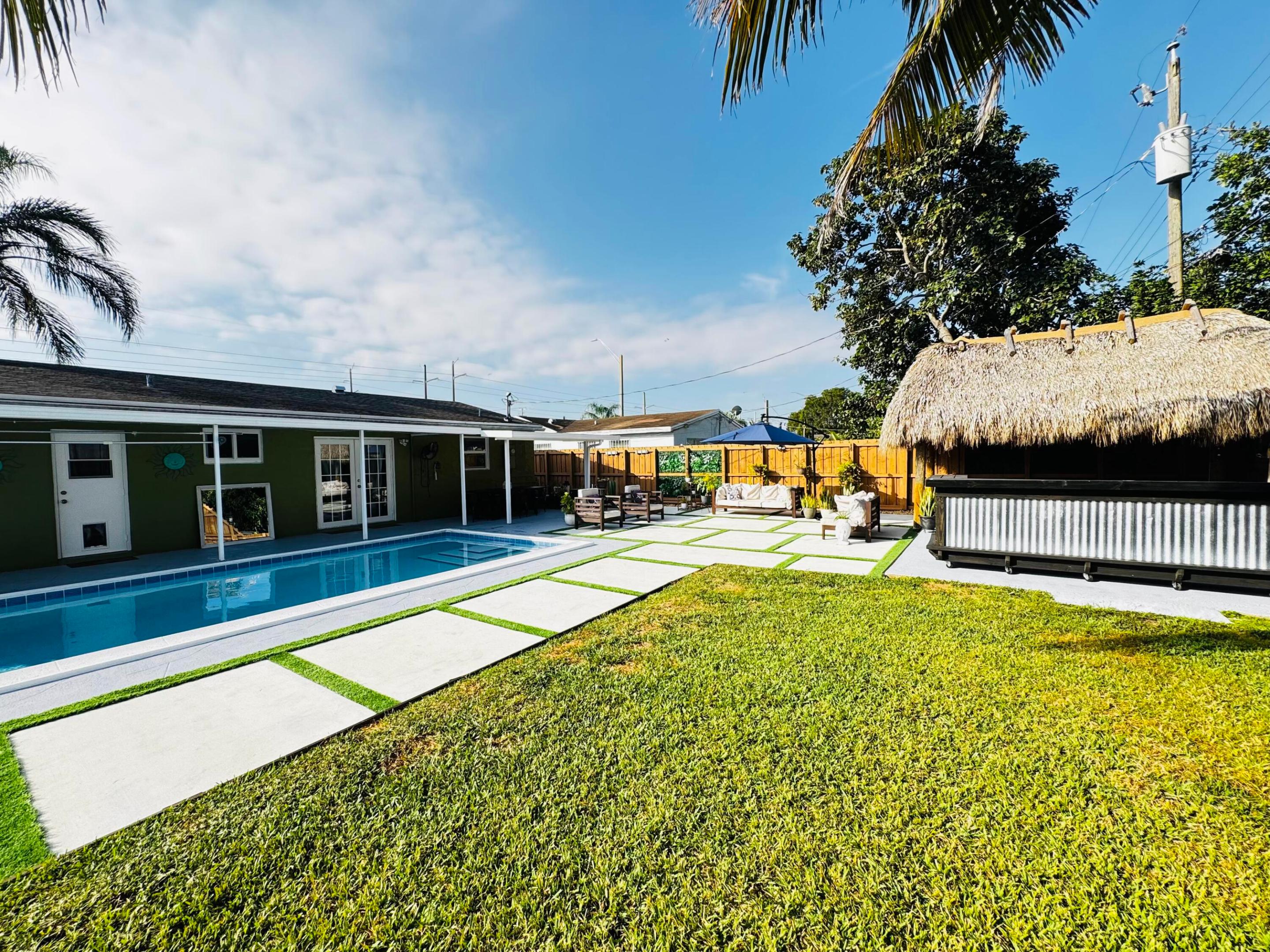 HERITAGE HOMES - Residential