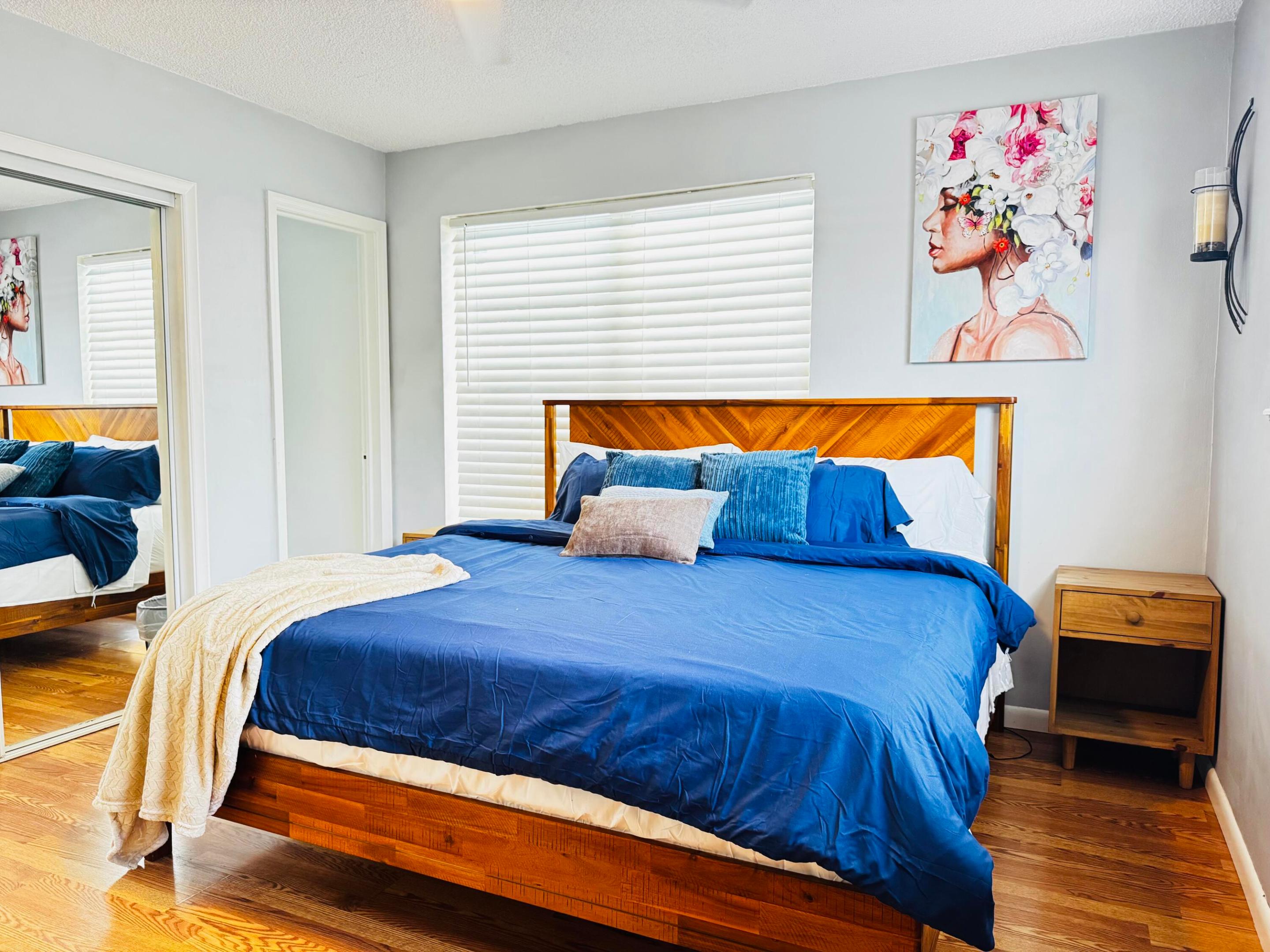 HERITAGE HOMES - Residential