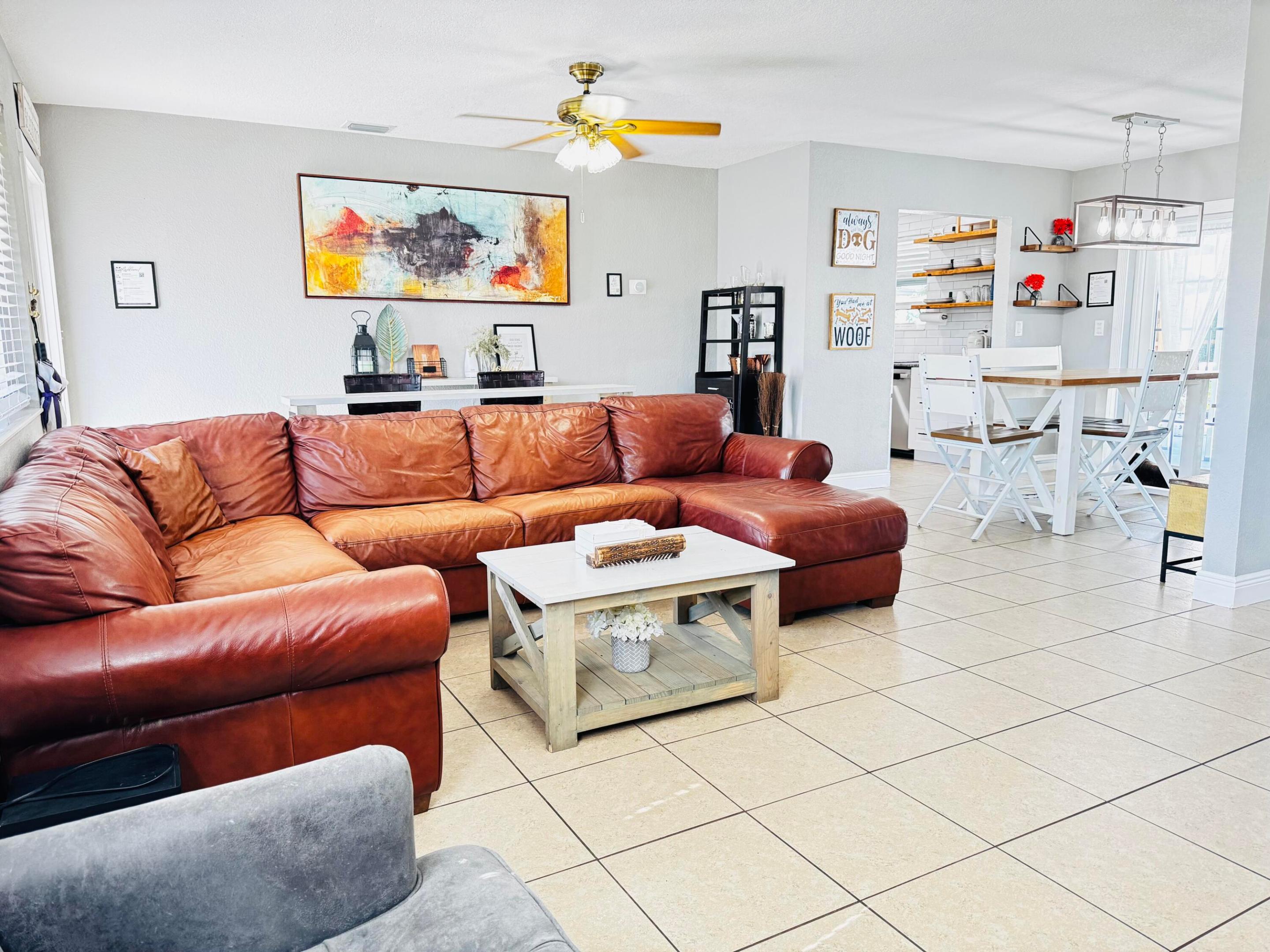 HERITAGE HOMES - Residential