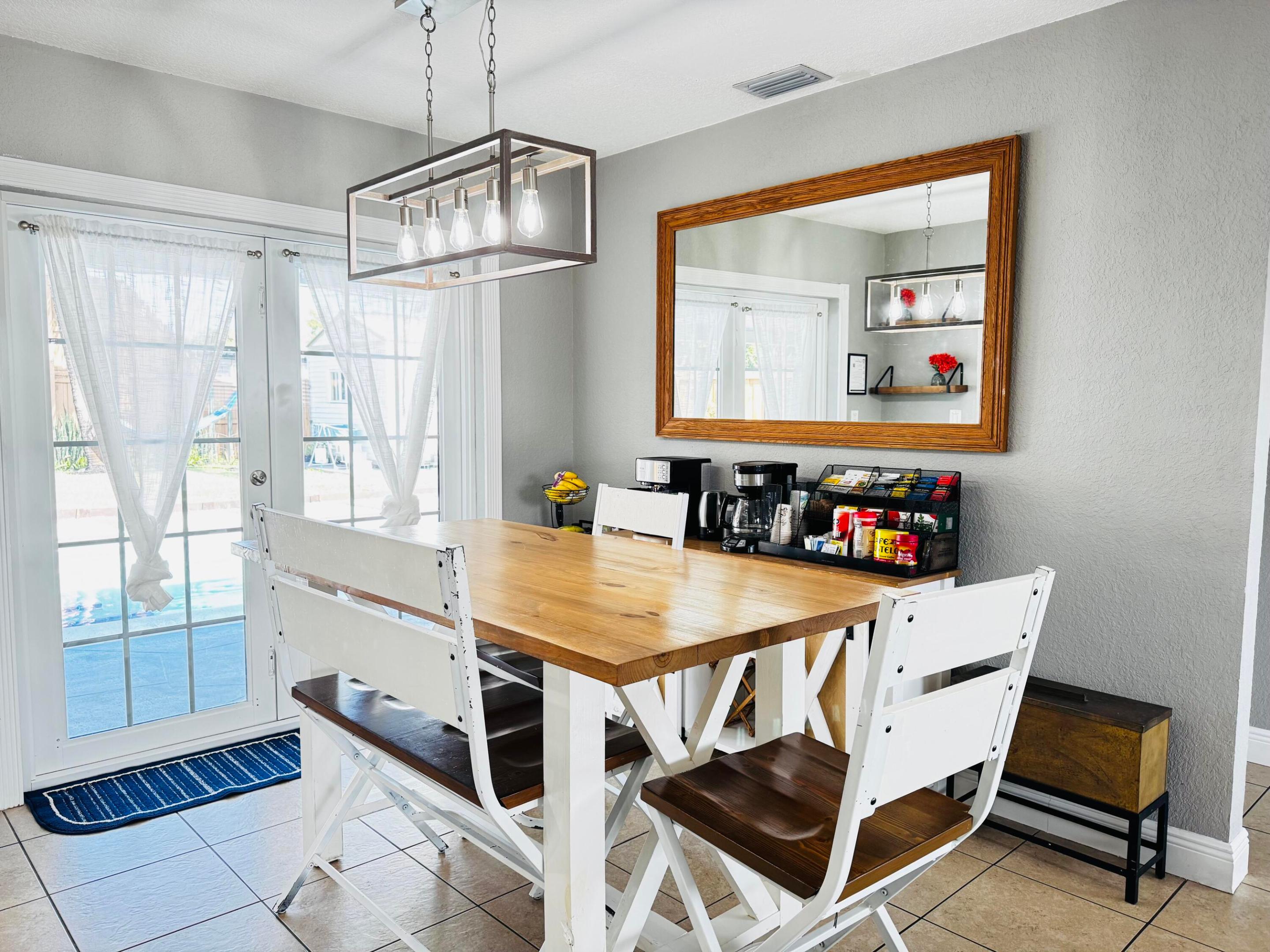 HERITAGE HOMES - Residential