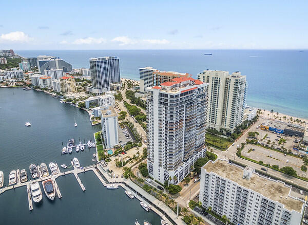 JACKSON TOWER LAS OLAS CONDO - Residential