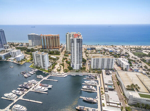JACKSON TOWER LAS OLAS CONDO - Residential