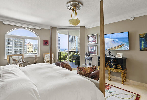 JACKSON TOWER LAS OLAS CONDO - Residential