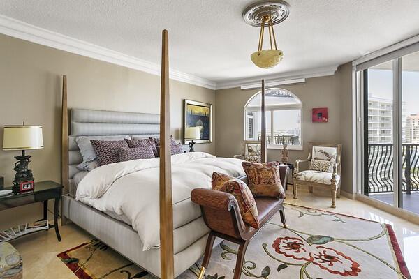 JACKSON TOWER LAS OLAS CONDO - Residential