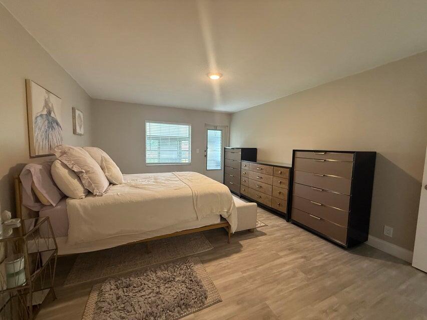 PALM GREENS AT VILLA DEL RAY CONDO II - Residential