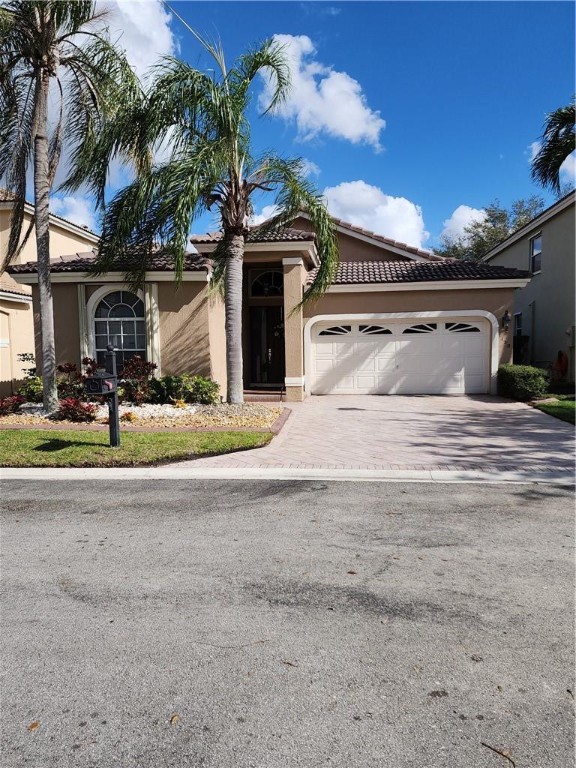 Your new dream move in ready pristine home in the gated community of Lennox Isles is waiting for you and your family to enjoy. Many upgrades, new appliances, new A/C air handler, granite countertops, newer kitchen cabinets, formal dinning, screened in patio and more.  Also, enjoy the many resort style amenities of Lennox Isles, such as the community pool, tennis courts, basketball courts, exercise & weight room, tot lot, jogging trail, barbeque grills, picnic area, & a private park near the lake, which are included with your low association fees. This home will not last and is waiting for you and your family to make beautiful memories and enjoy. MOVE IN READY! A must see.