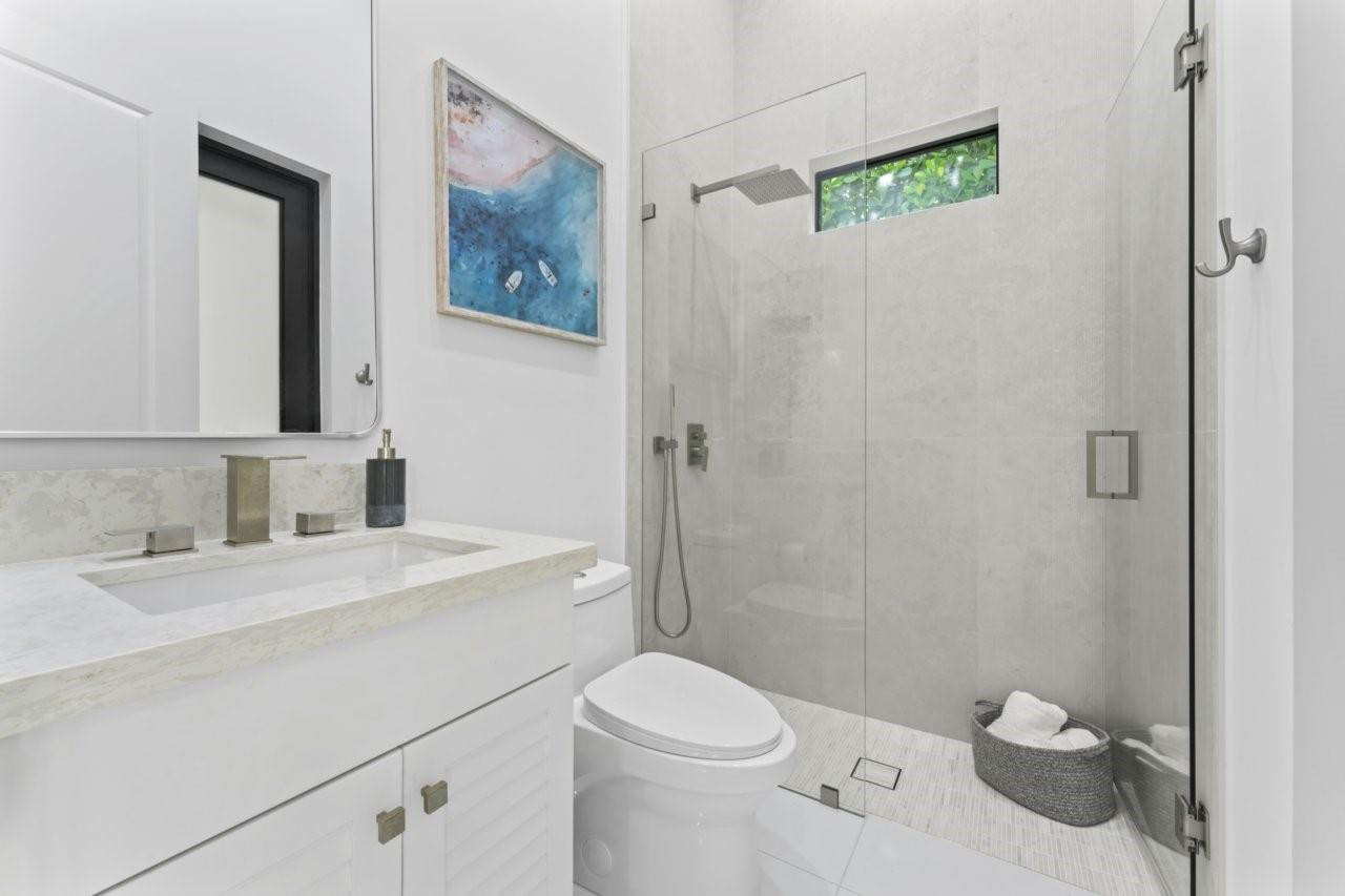 ROYAL PALM POLO PLAT - Residential Lease