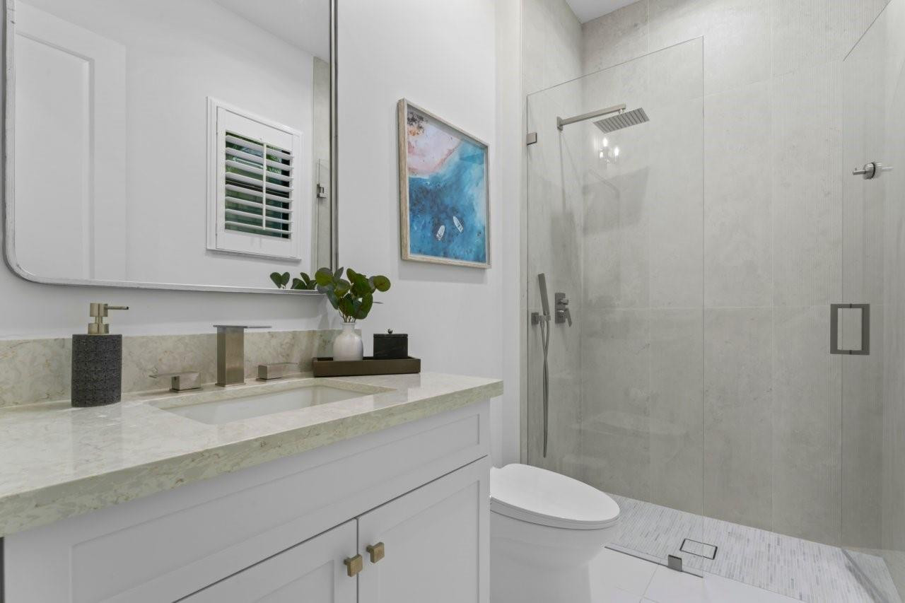 ROYAL PALM POLO PLAT - Residential Lease