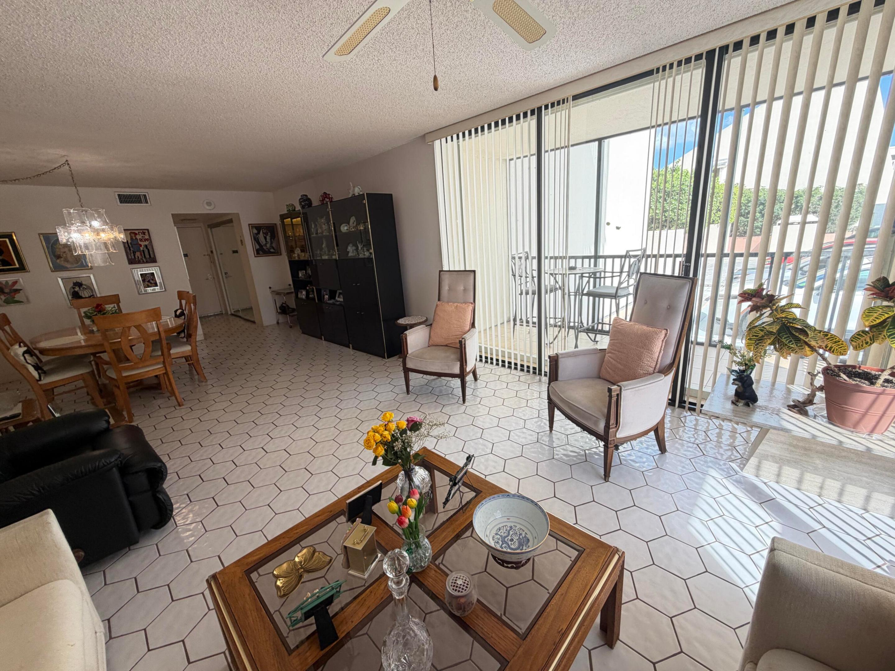 CORONADO CONDO- TOWER II - Residential