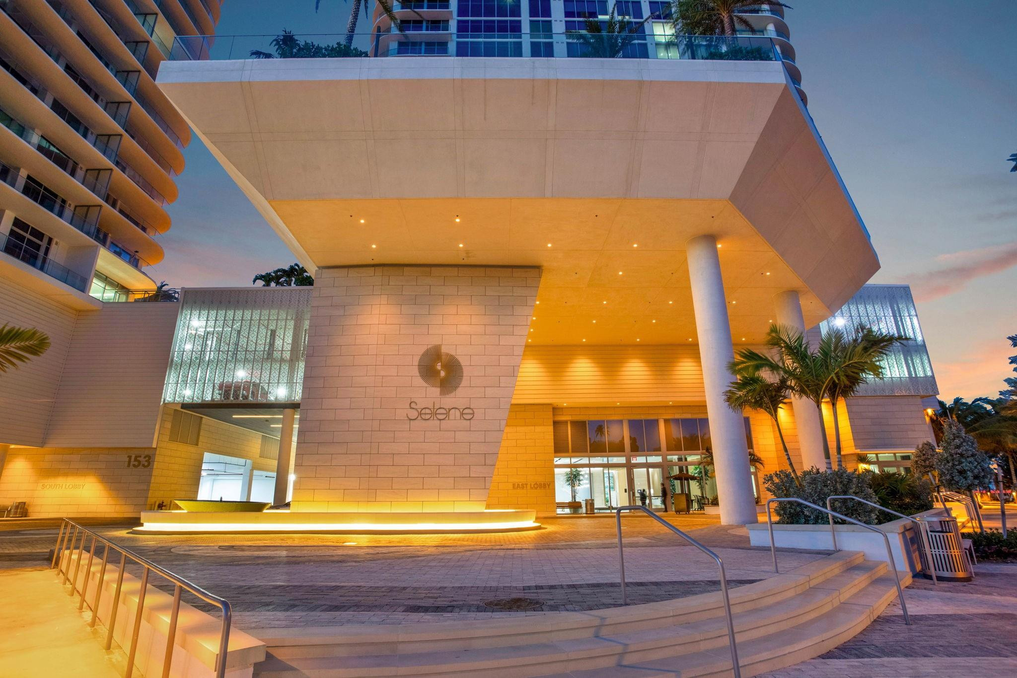 Selene Oceanfront Residen - Residential