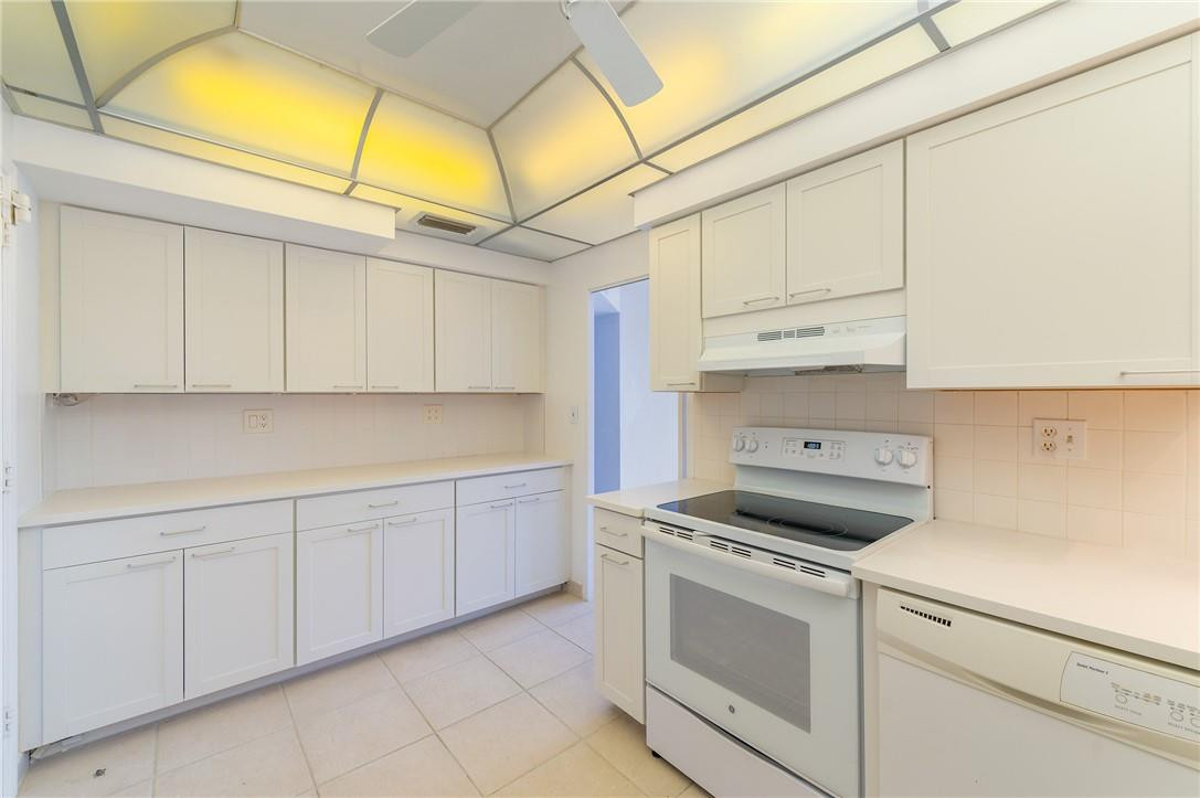 Coral Ridge Towers North - Residential