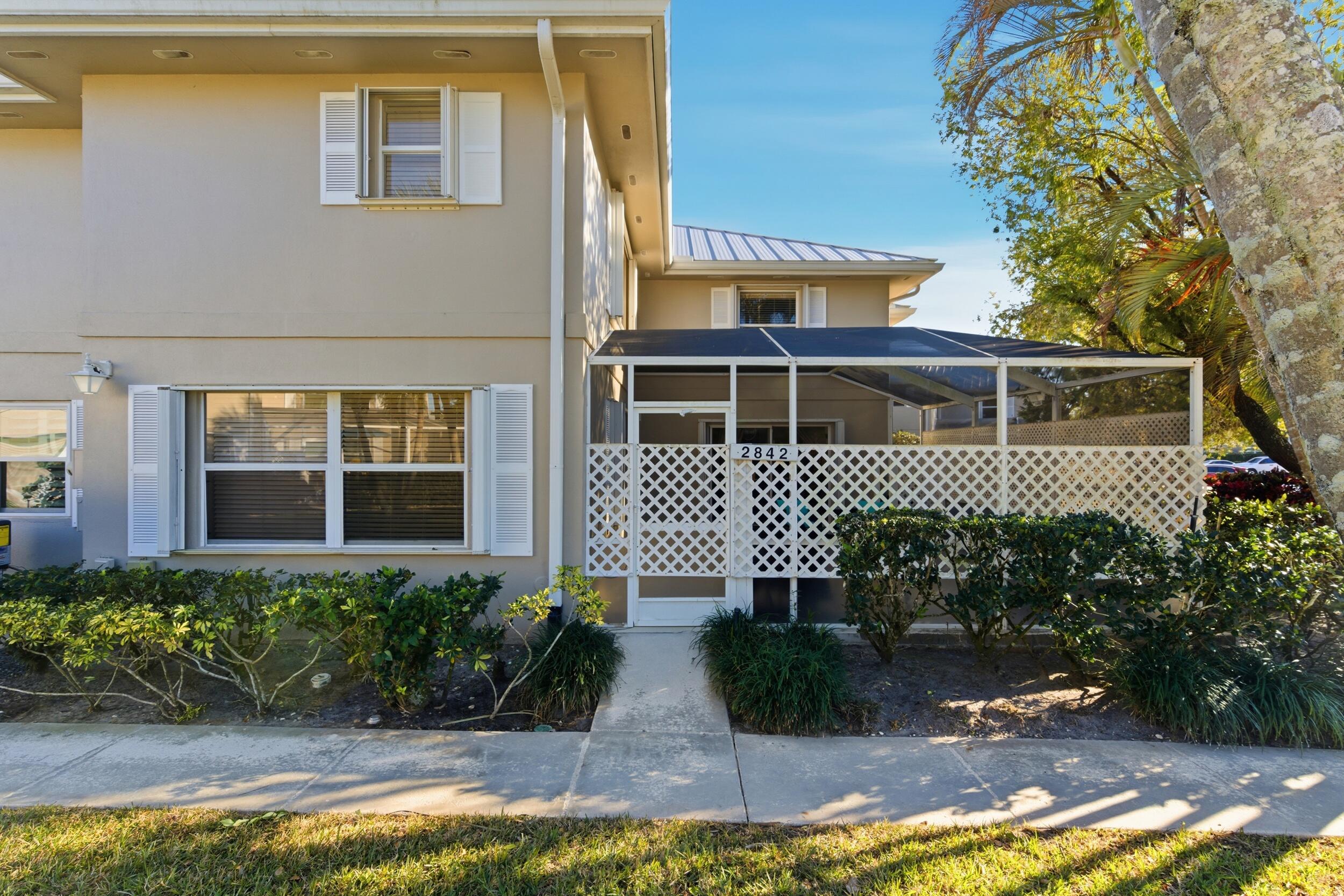 THE MEADOWS AT MARTIN DOWNS - Residential
