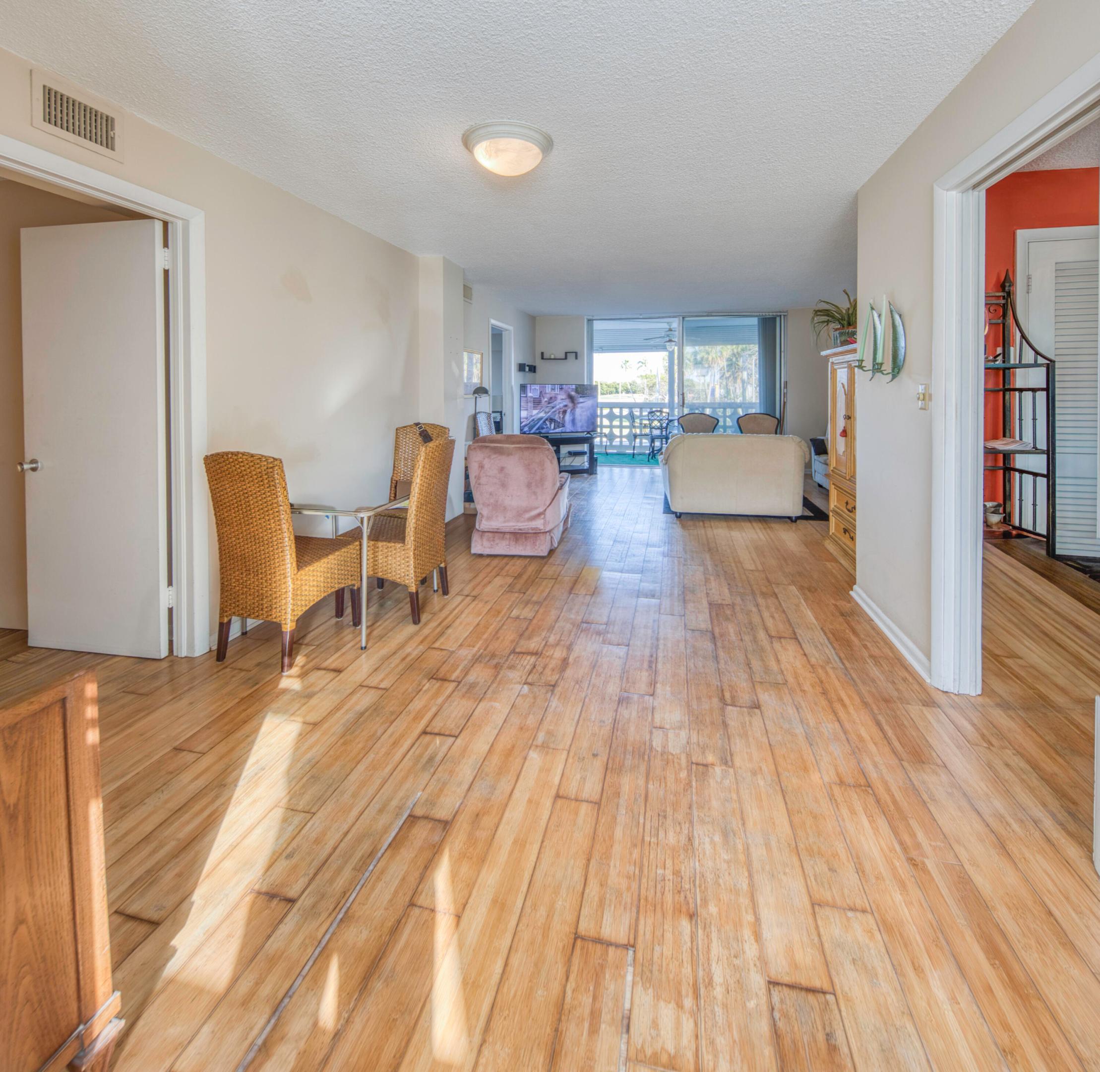 FLEUR DE LIS CONDO - Residential