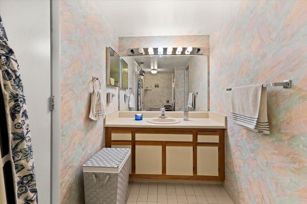 Tamarac Gardens - Residential