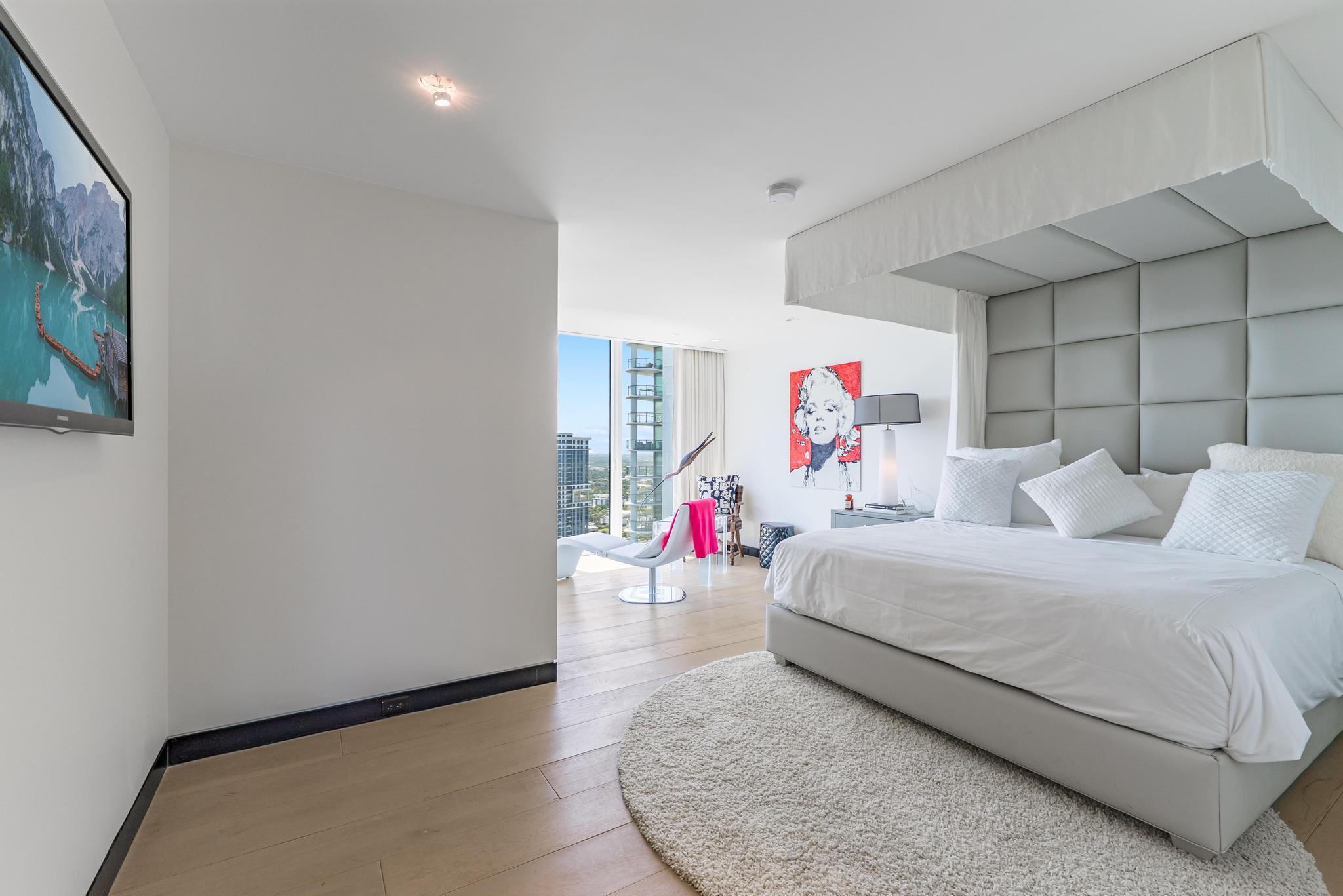 LAS OLAS RIVER HOUSE CONDO - Residential