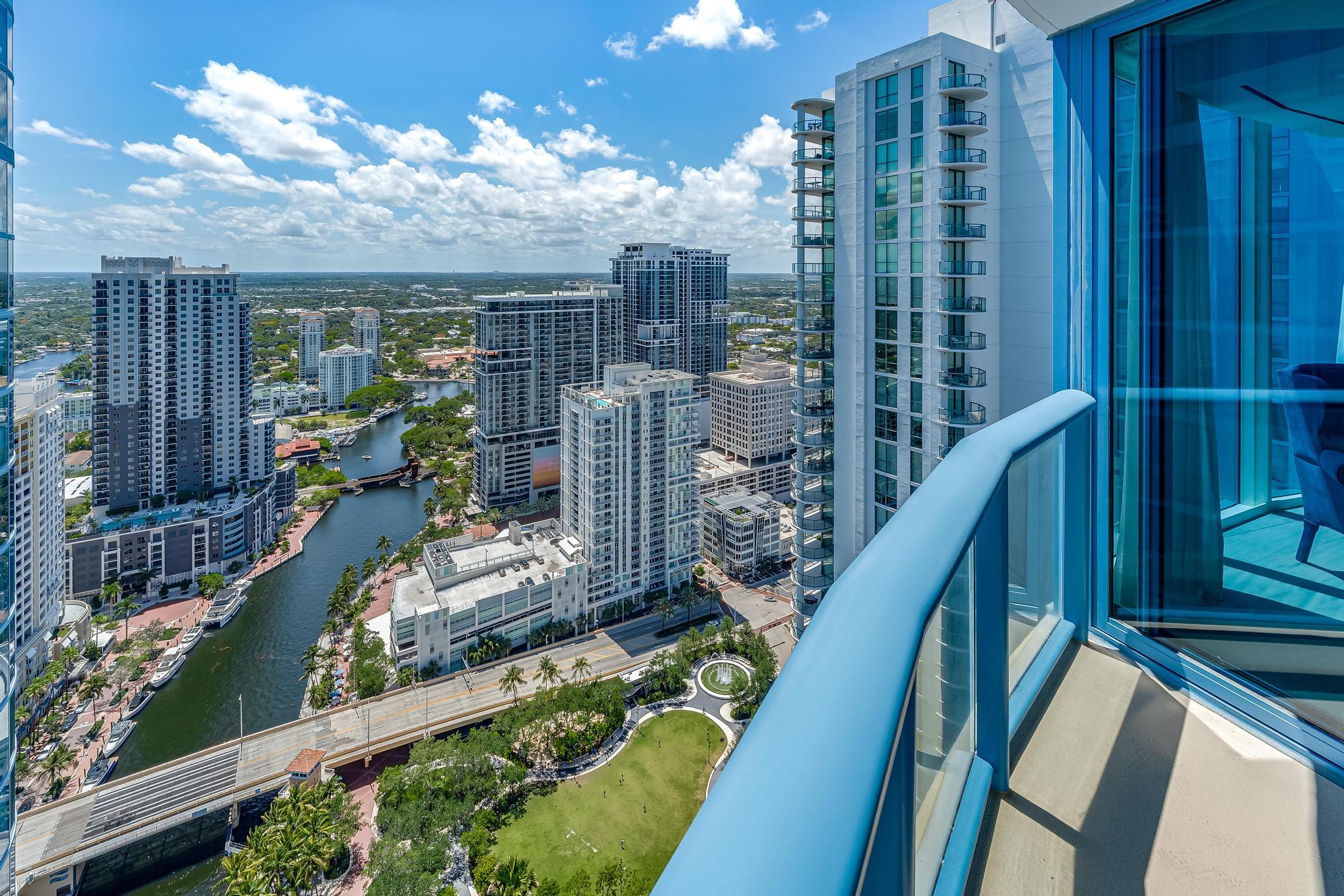 LAS OLAS RIVER HOUSE CONDO - Residential