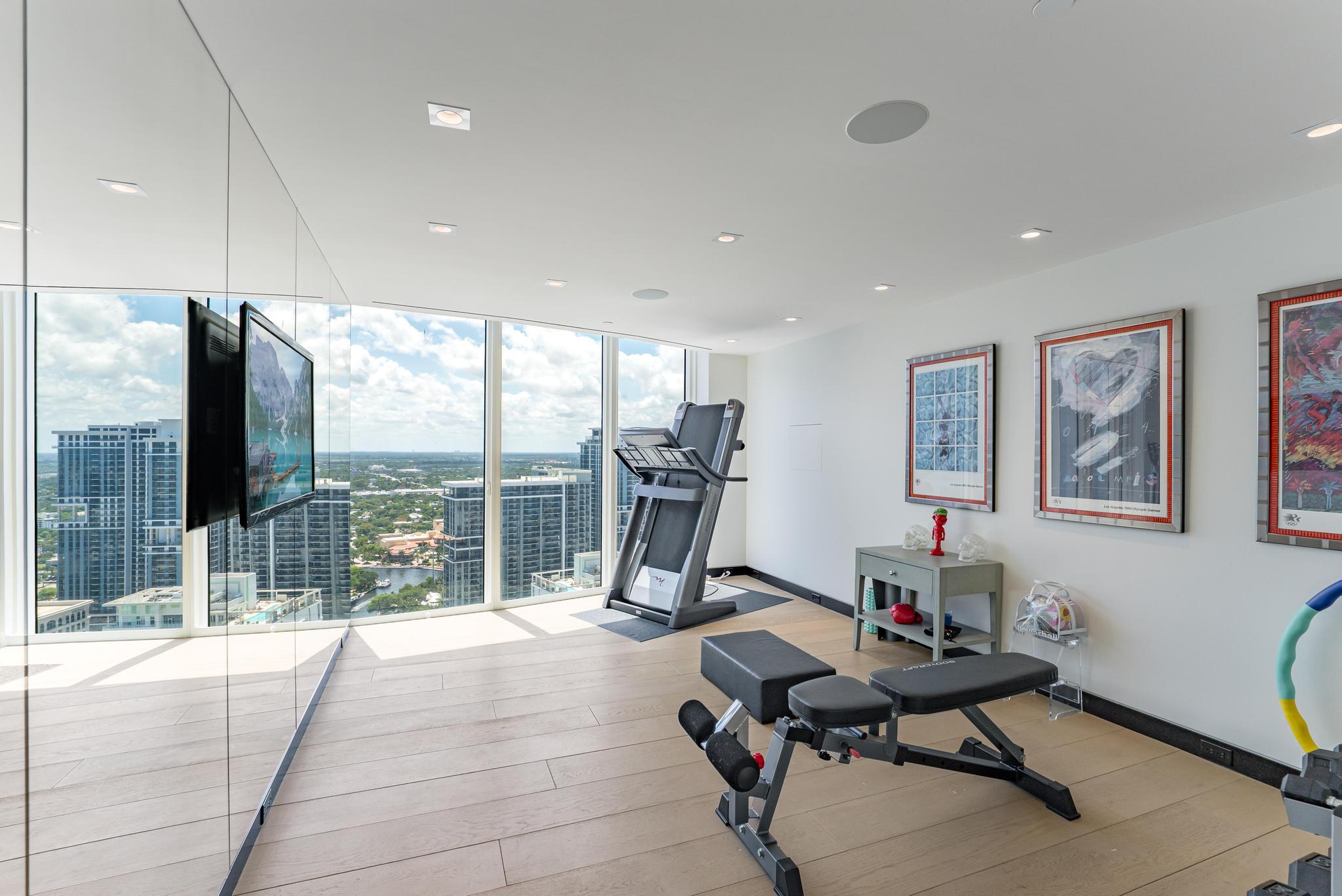 LAS OLAS RIVER HOUSE CONDO - Residential