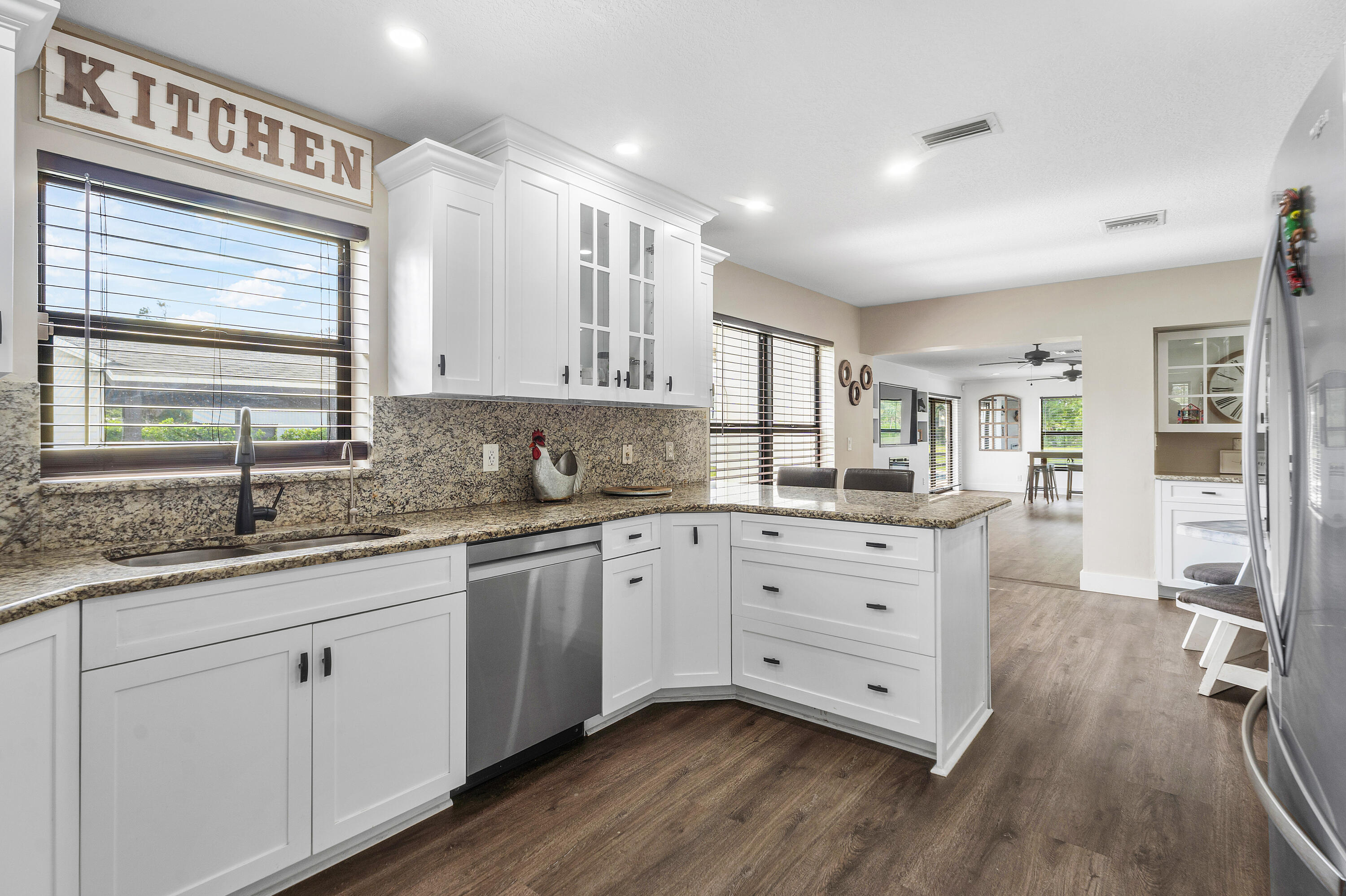 LOXAHATCHEE GROVES - Residential Lease