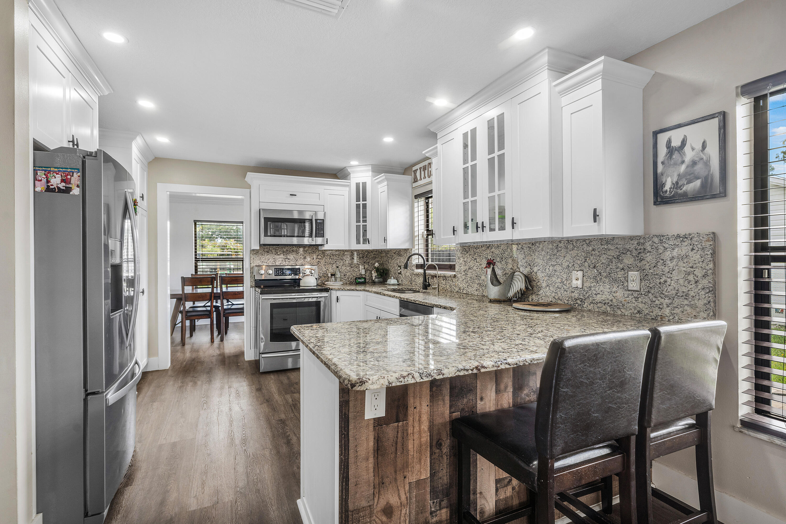 LOXAHATCHEE GROVES - Residential Lease