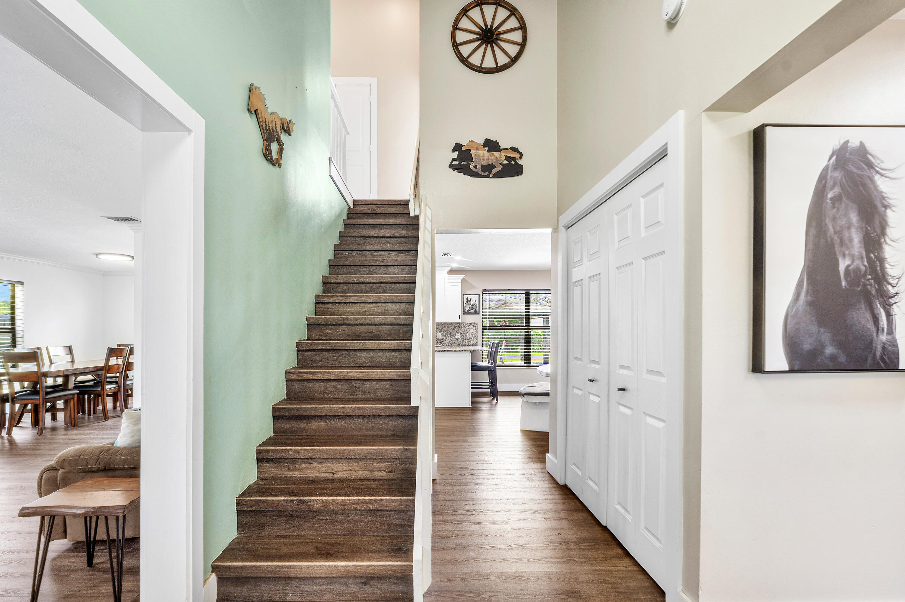 LOXAHATCHEE GROVES - Residential Lease