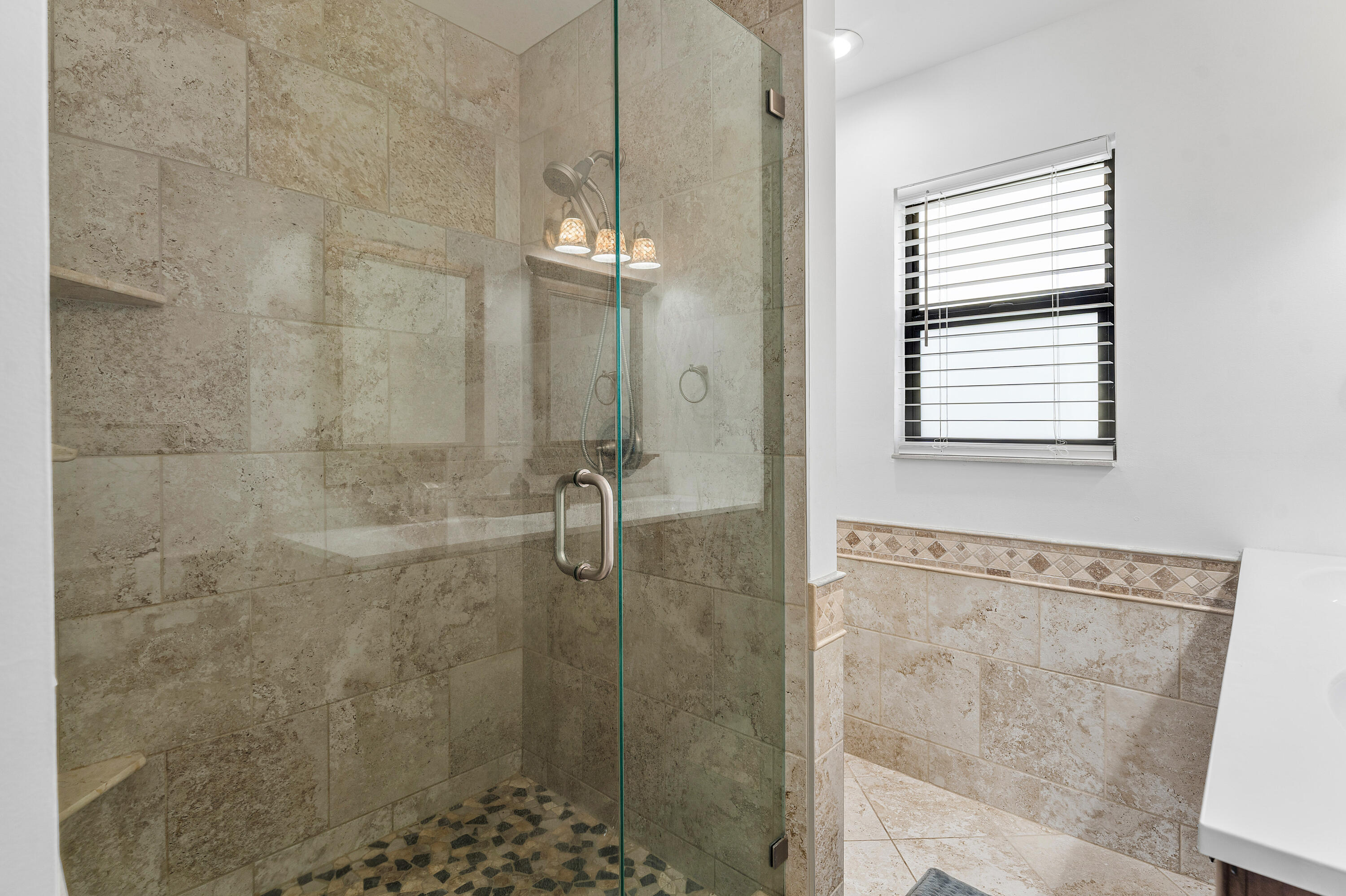 LOXAHATCHEE GROVES - Residential Lease