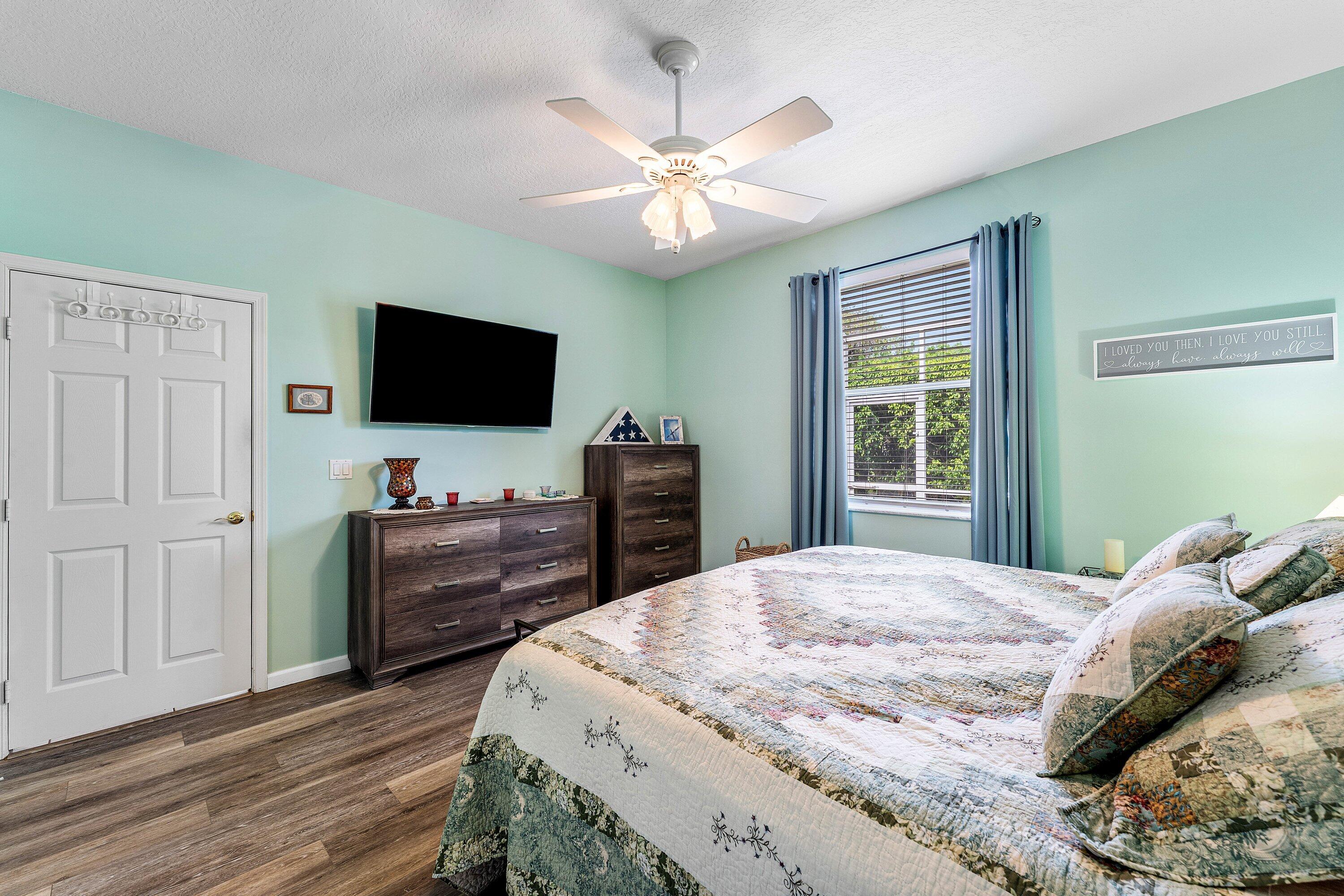 MAJESTIC ISLES - Residential